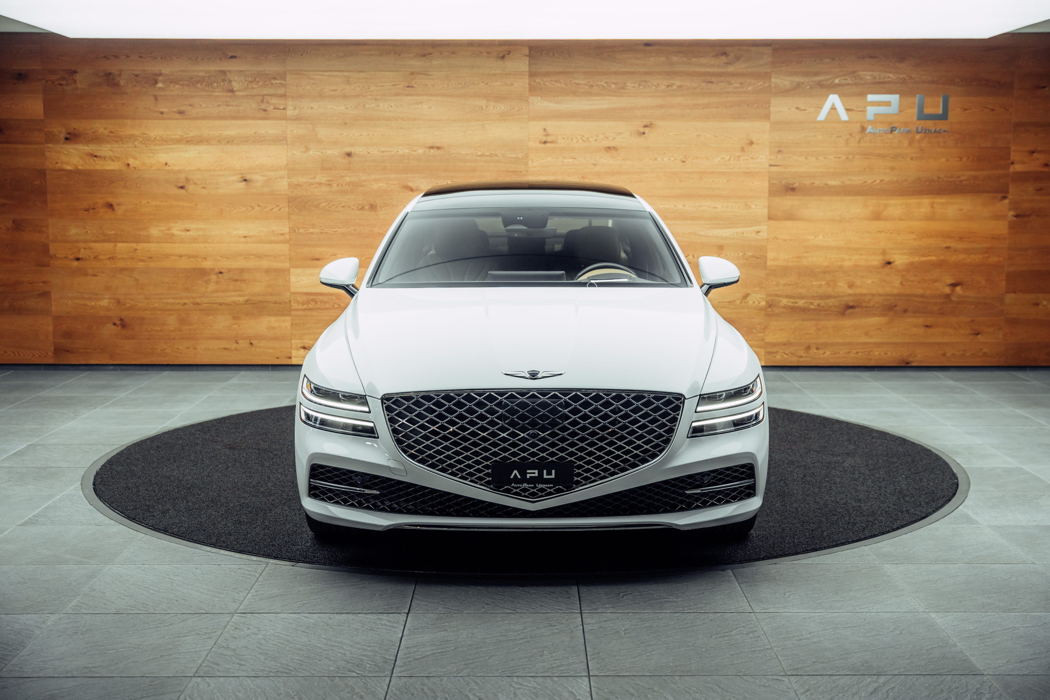 listing desktop thumbnail image 17