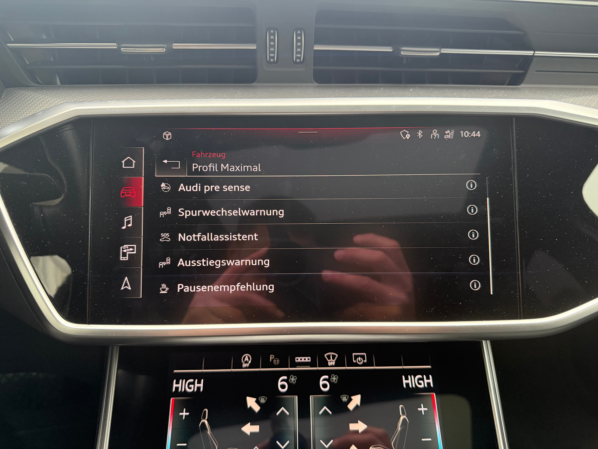 listing desktop thumbnail image 17