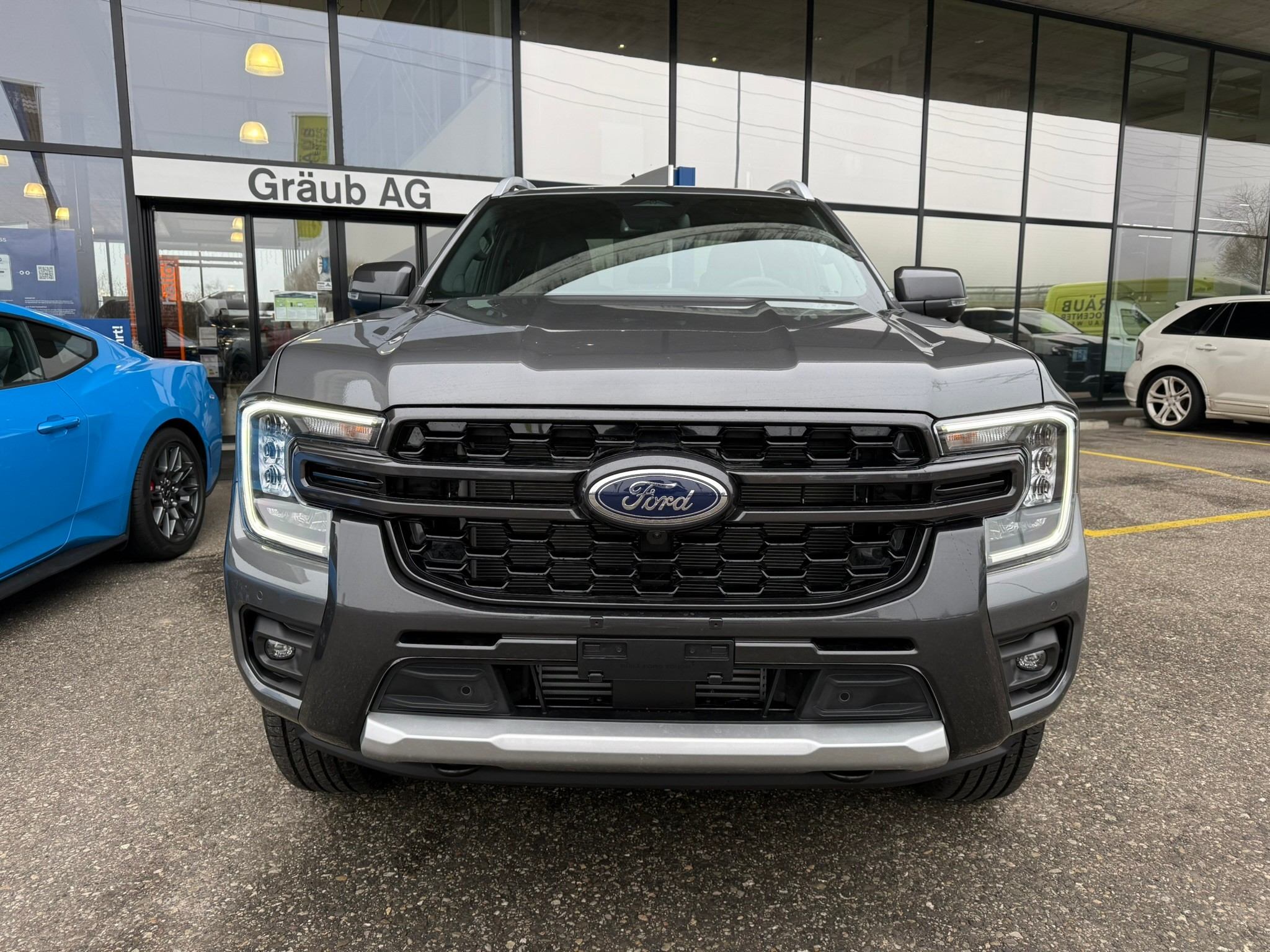 listing desktop thumbnail image 1