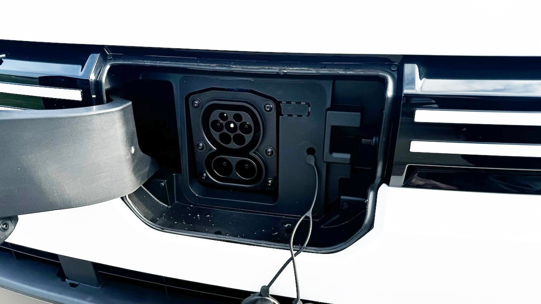 listing desktop thumbnail image 11