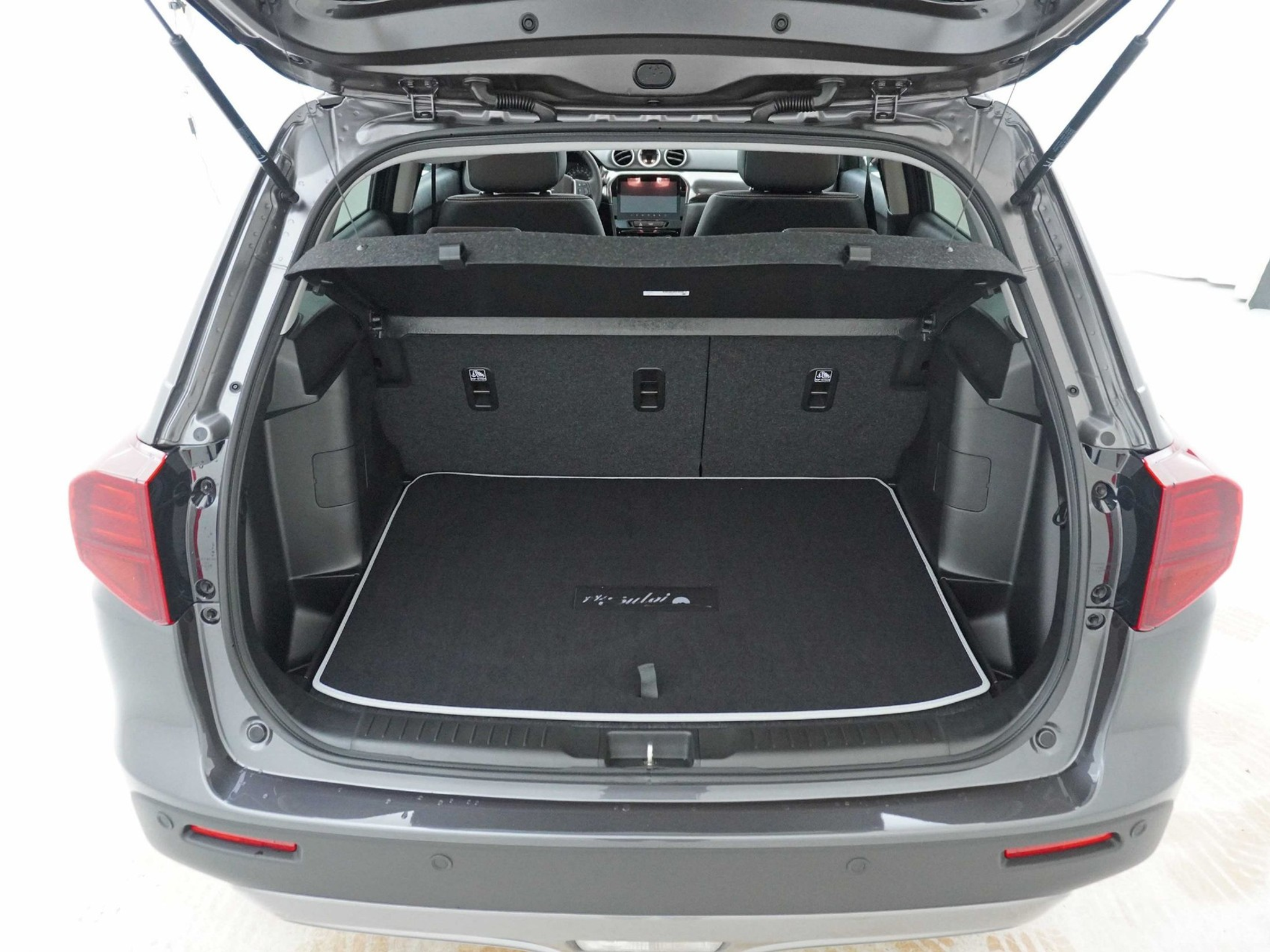 listing desktop thumbnail image 19