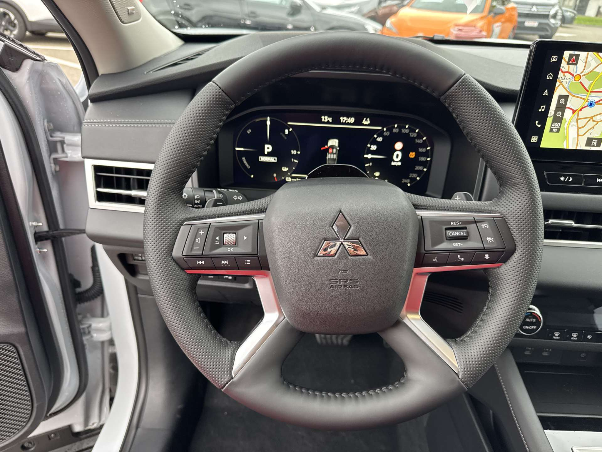 listing desktop thumbnail image 14