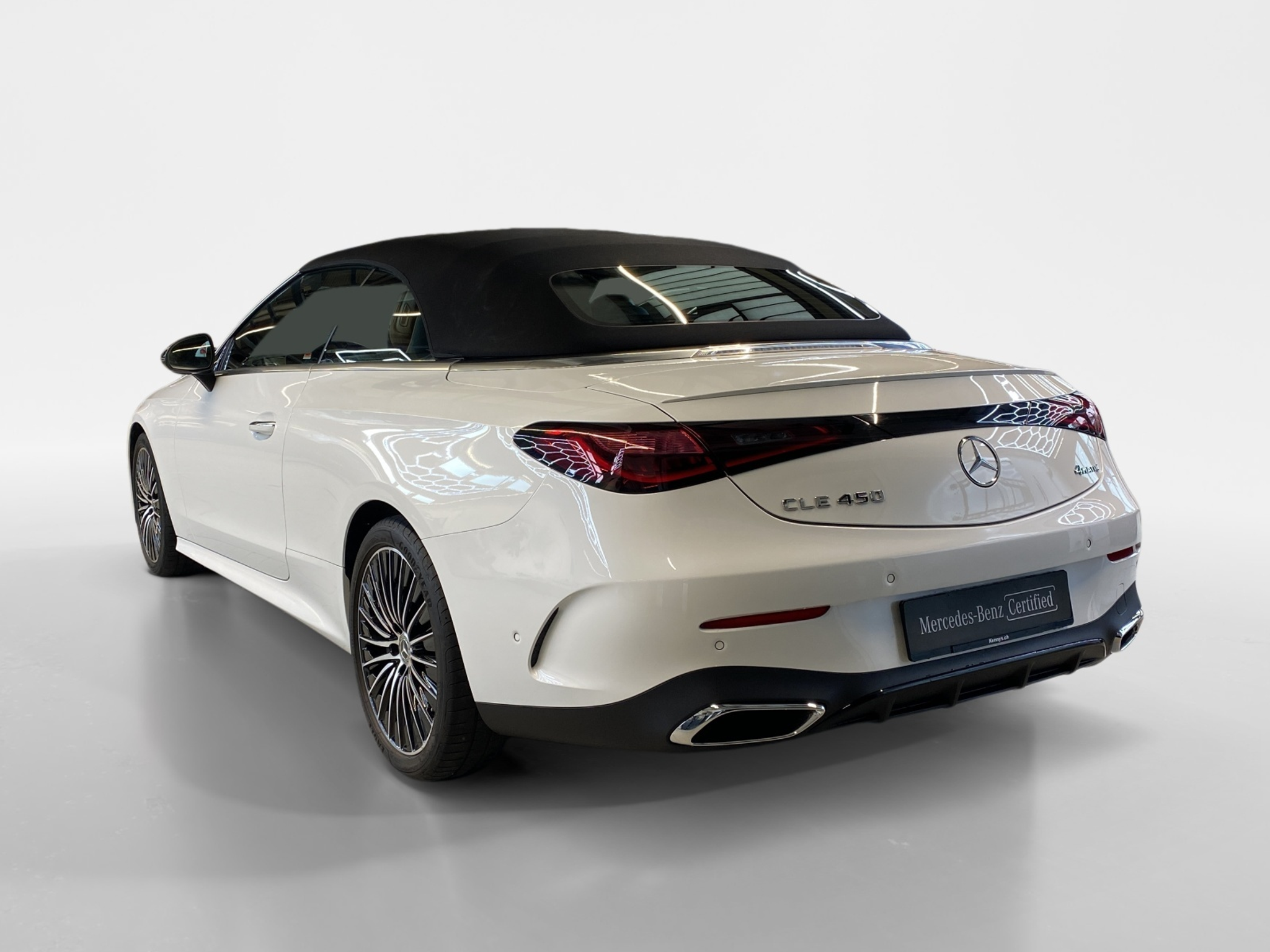 listing desktop thumbnail image 3