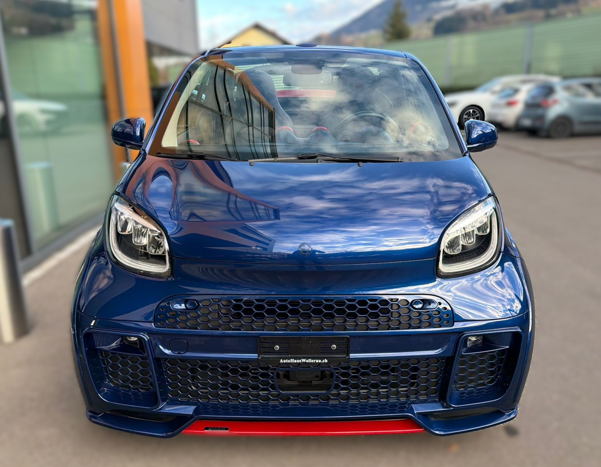 listing desktop thumbnail image 15