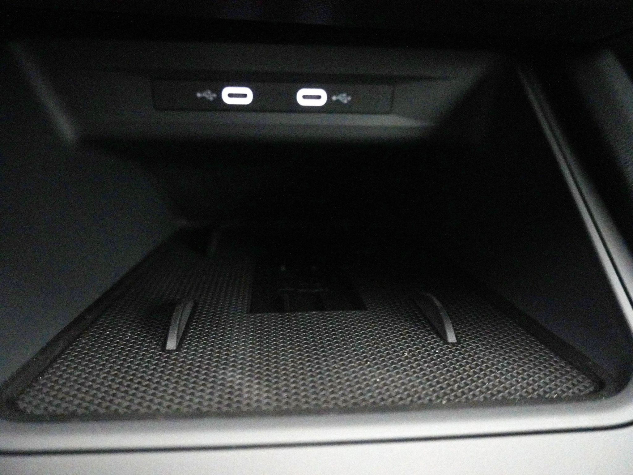 listing desktop thumbnail image 20