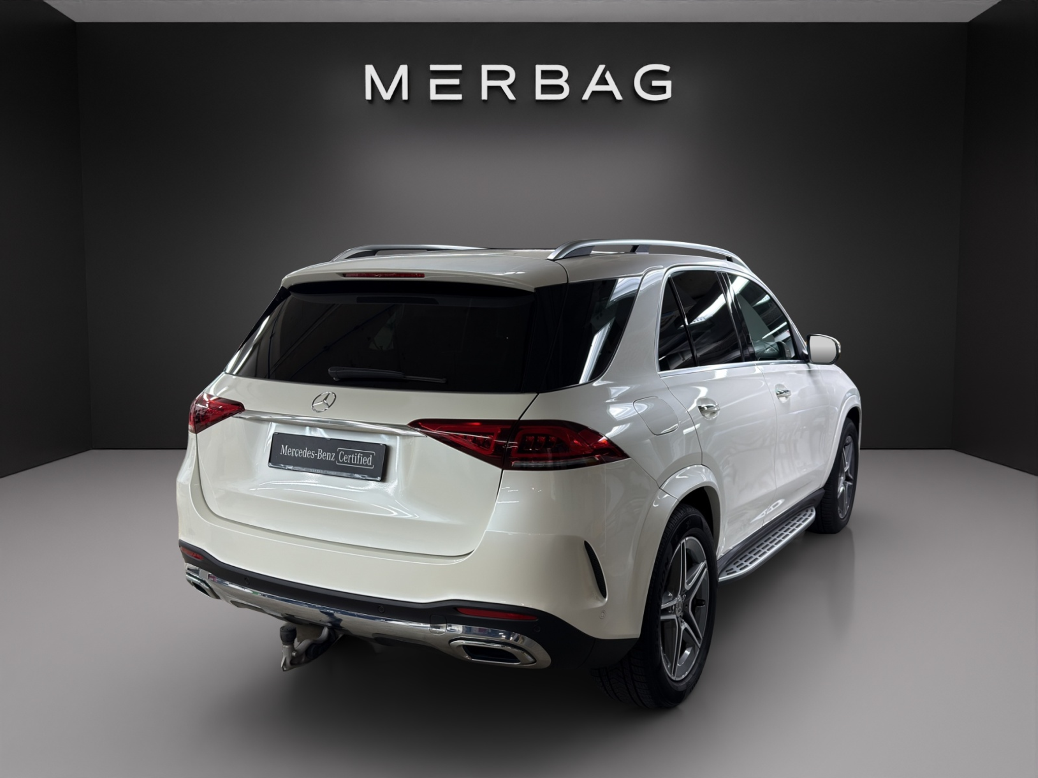 listing desktop thumbnail image 4