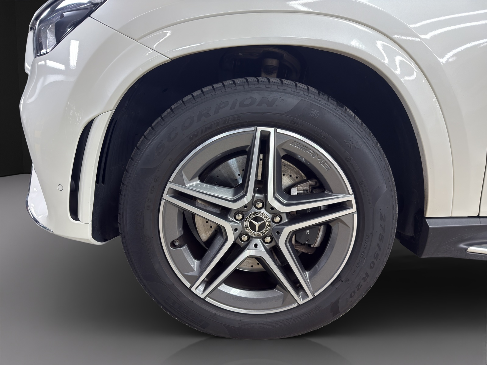 listing desktop thumbnail image 7