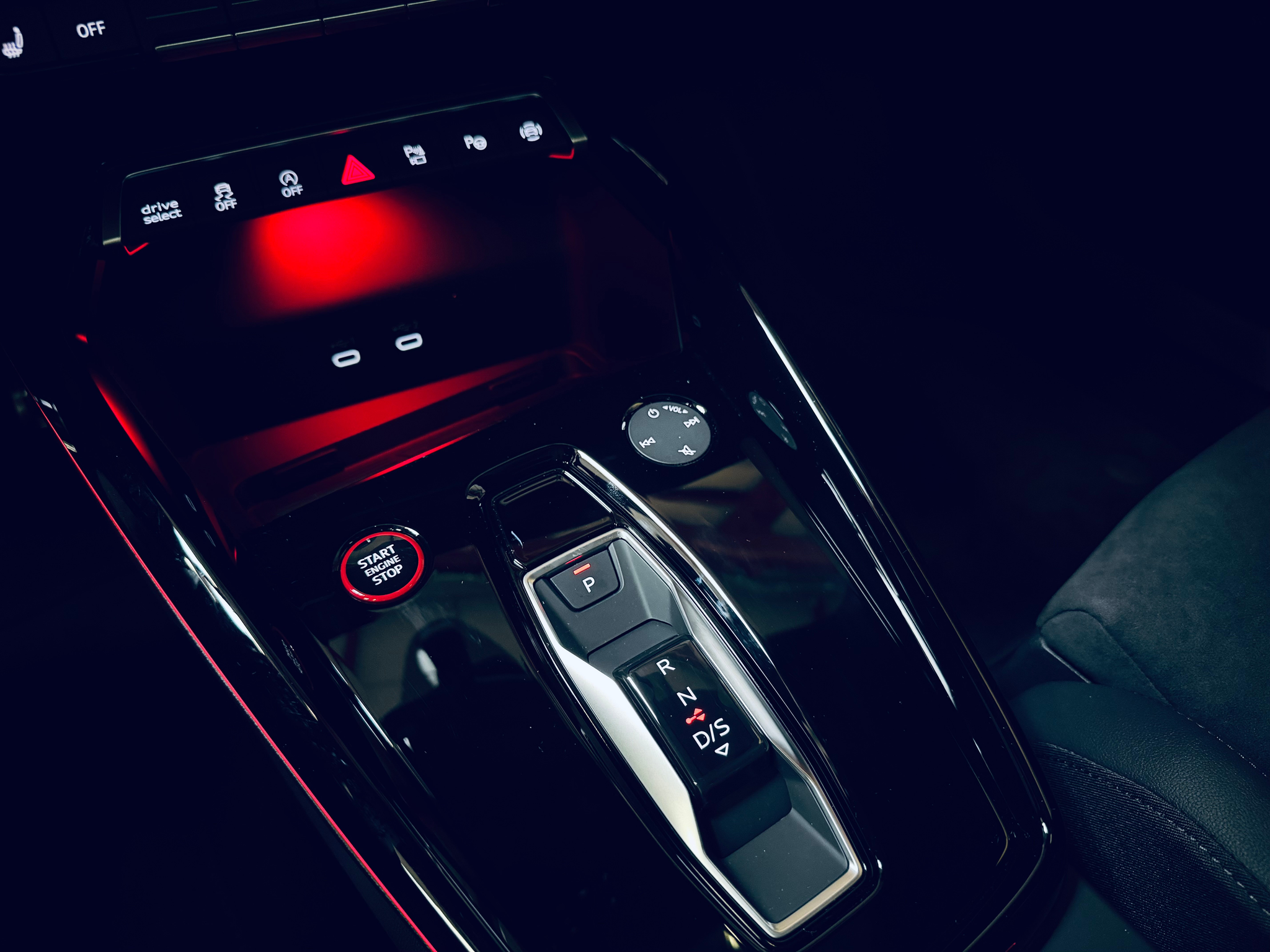 listing desktop thumbnail image 18