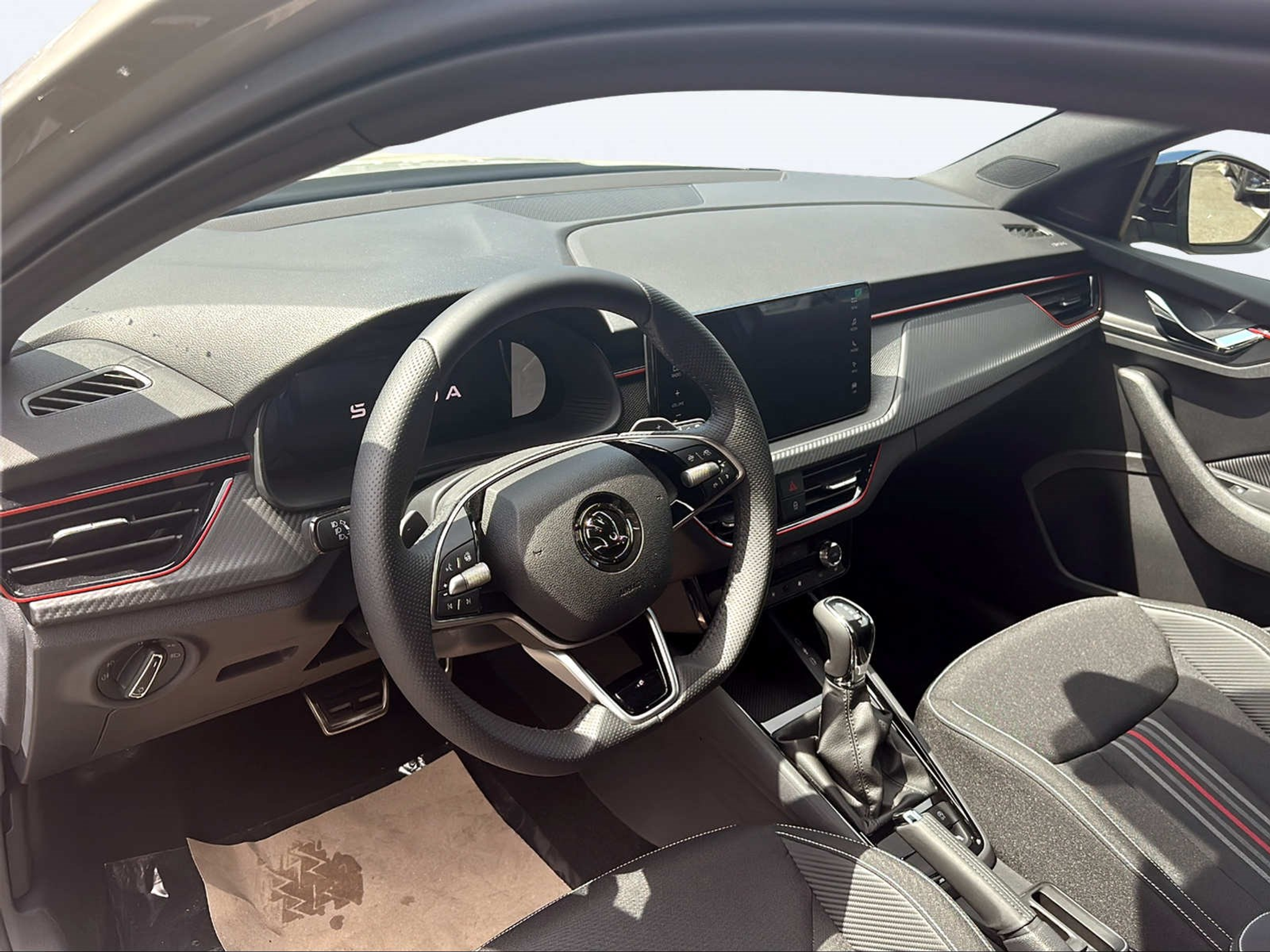 listing desktop thumbnail image 11