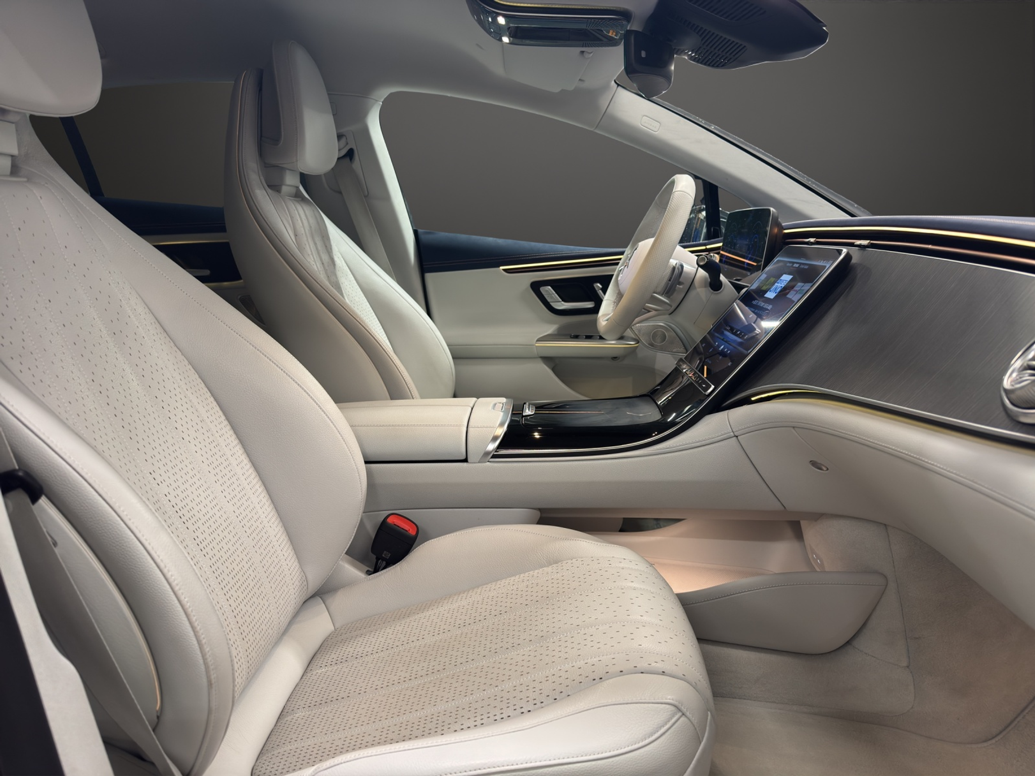 listing desktop thumbnail image 12