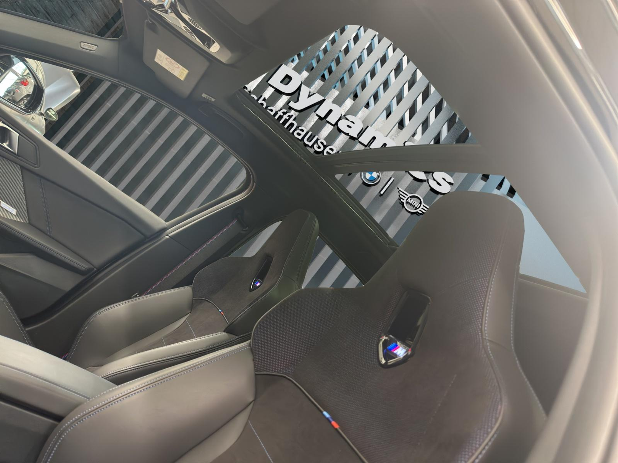 listing desktop thumbnail image 14