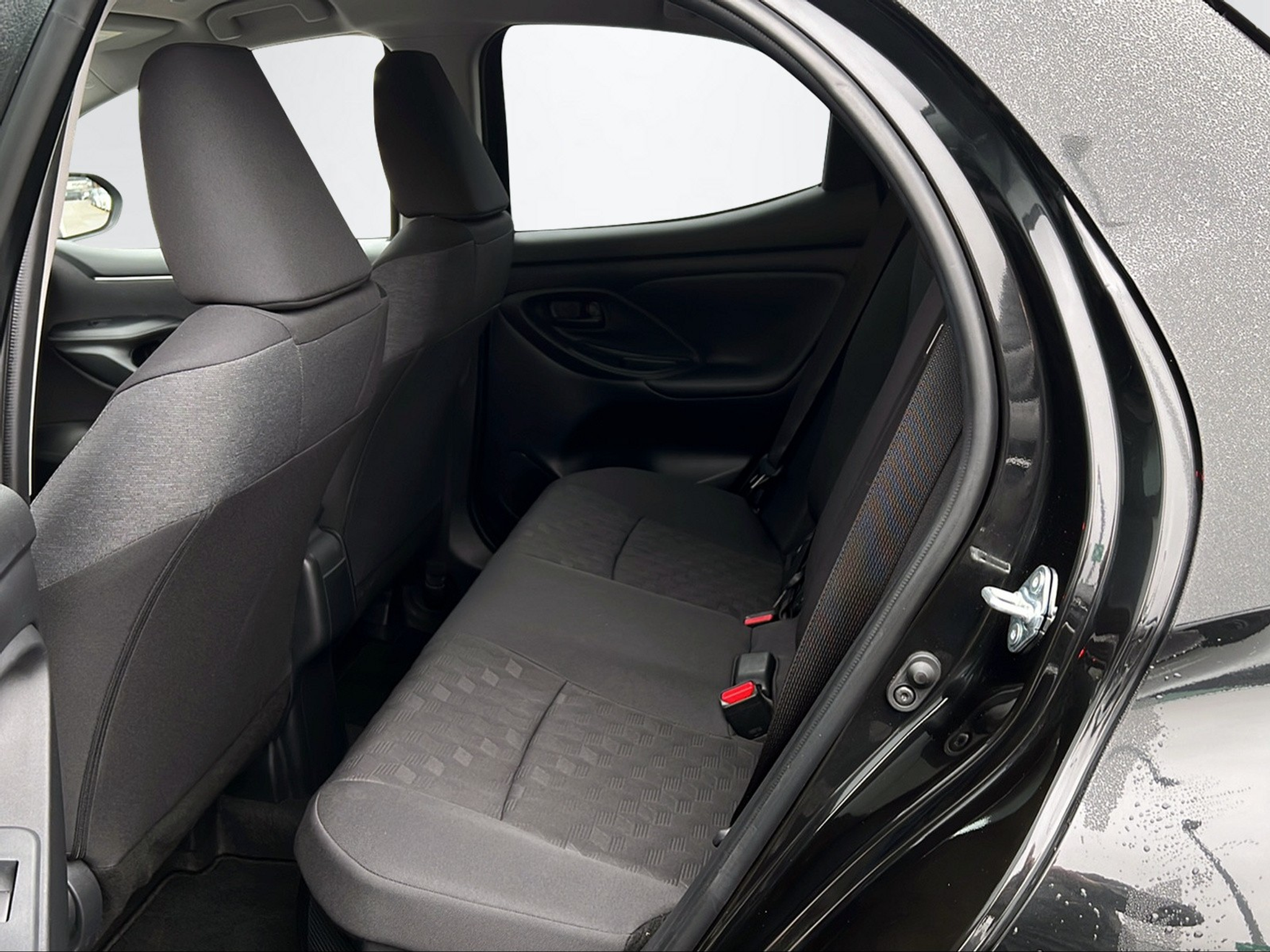 listing desktop thumbnail image 10