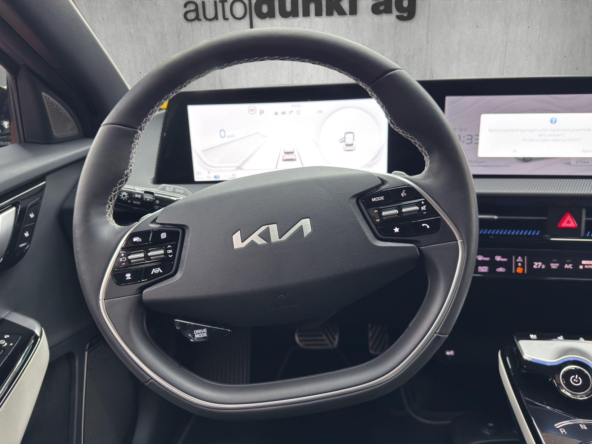 listing desktop thumbnail image 7