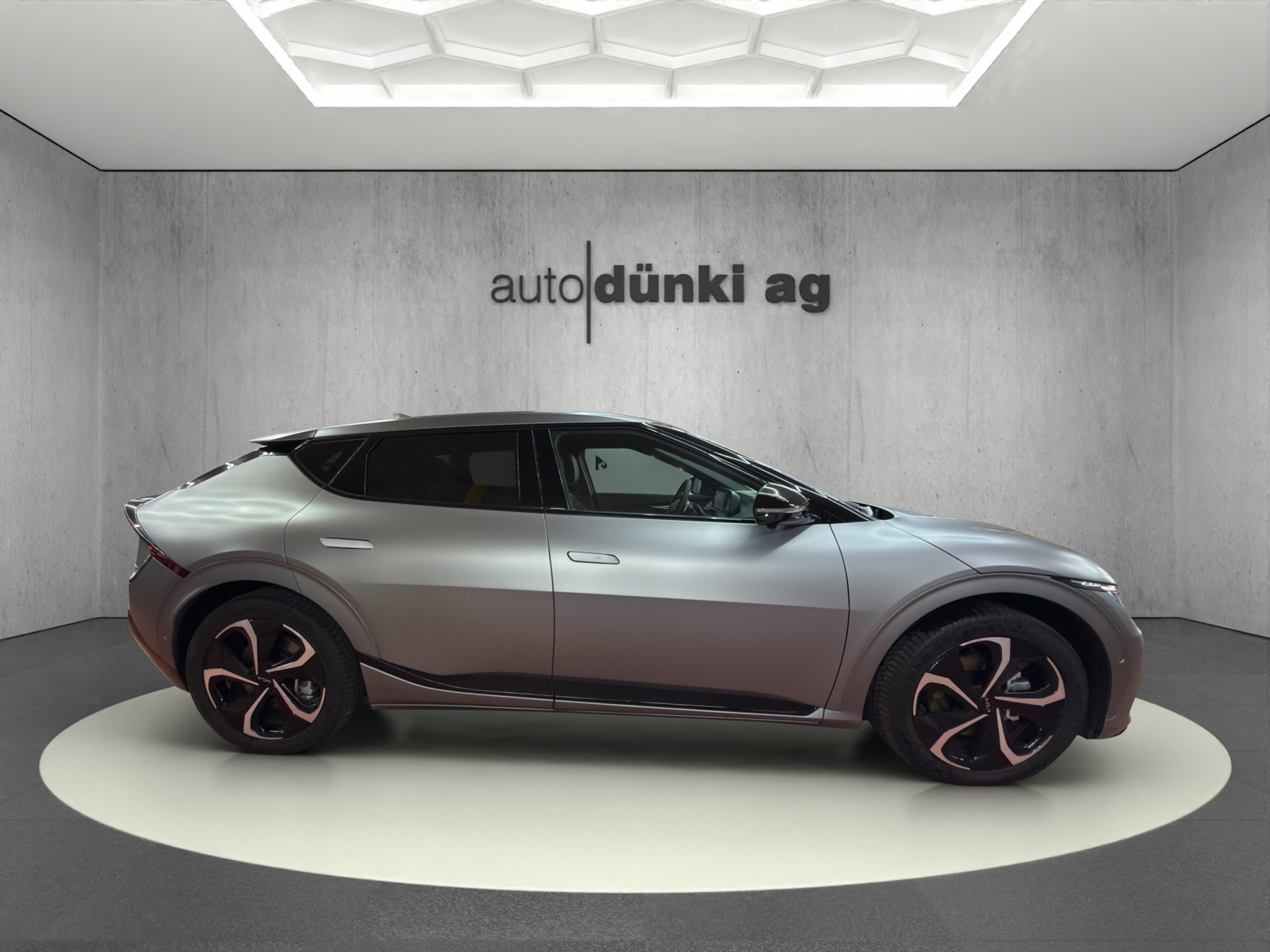 listing desktop thumbnail image 4