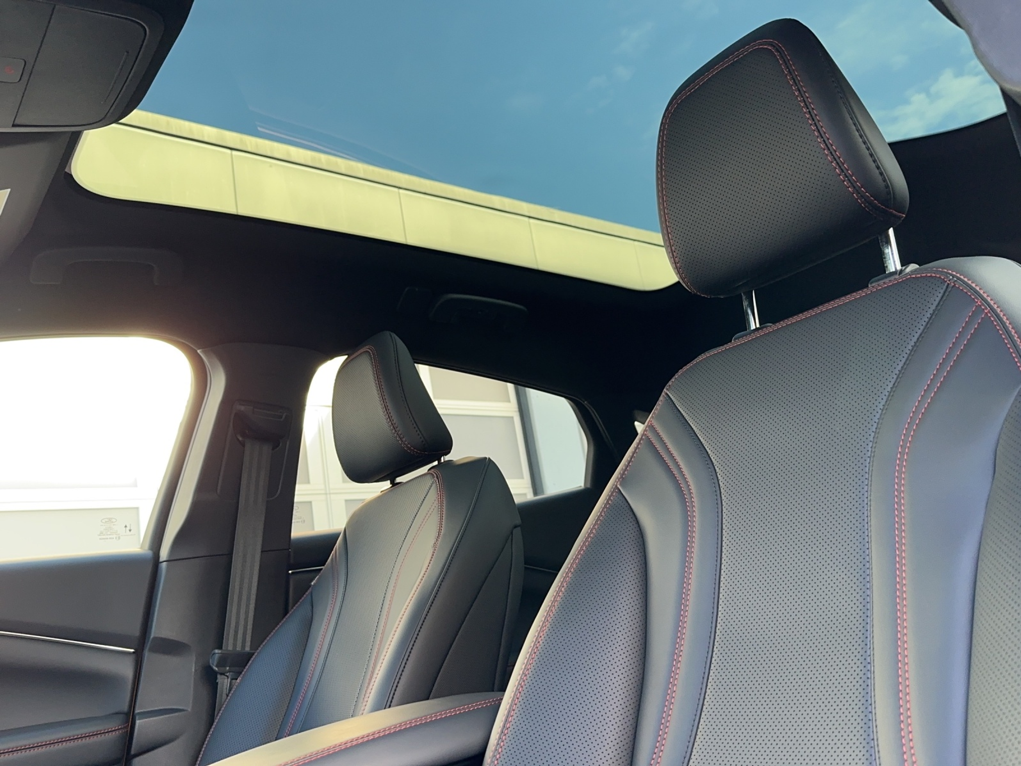 listing desktop thumbnail image 8