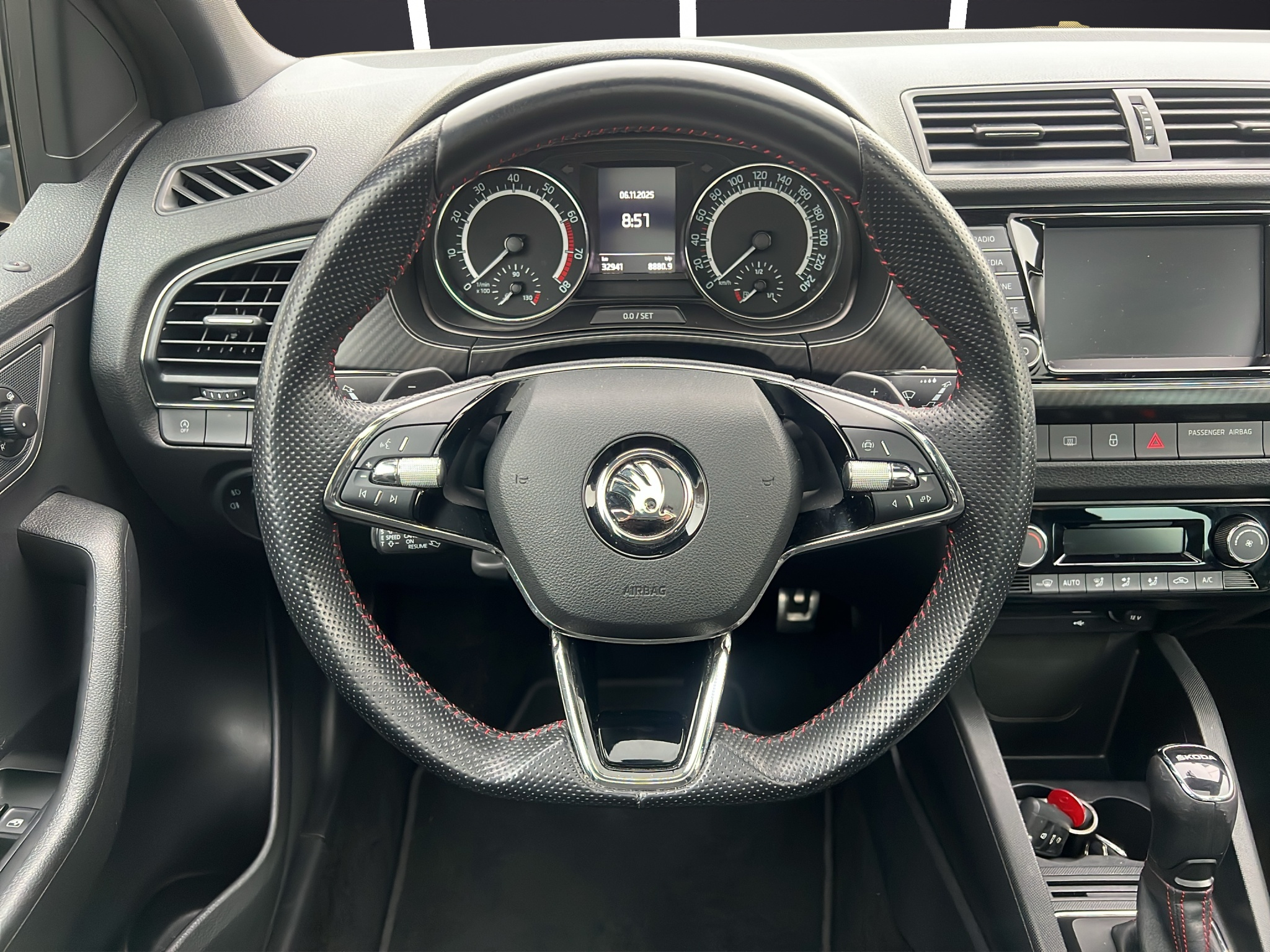 listing desktop thumbnail image 6