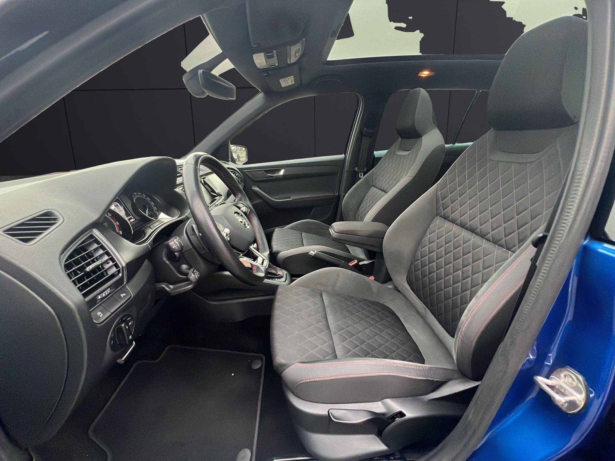 listing desktop thumbnail image 5