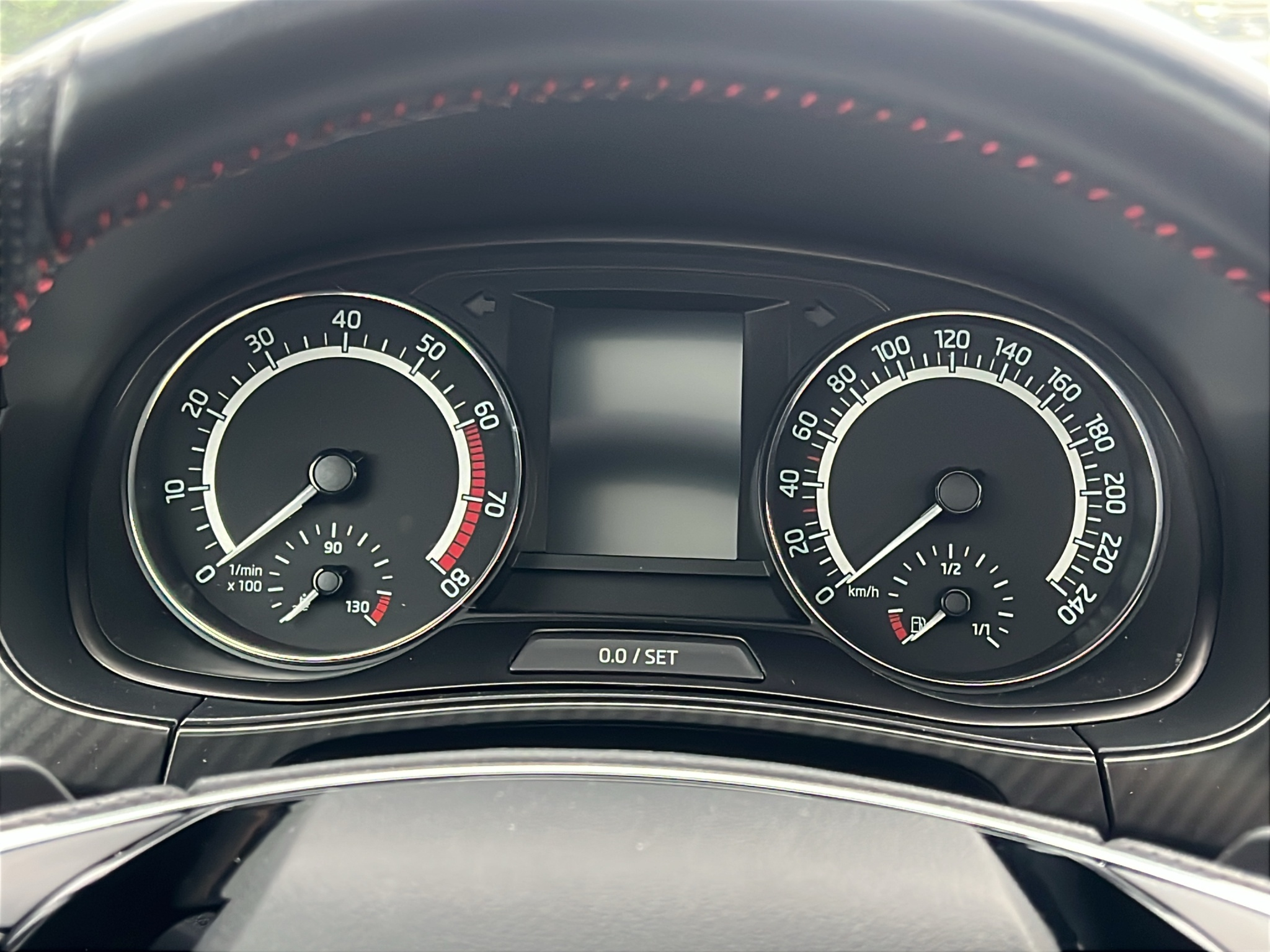 listing desktop thumbnail image 7