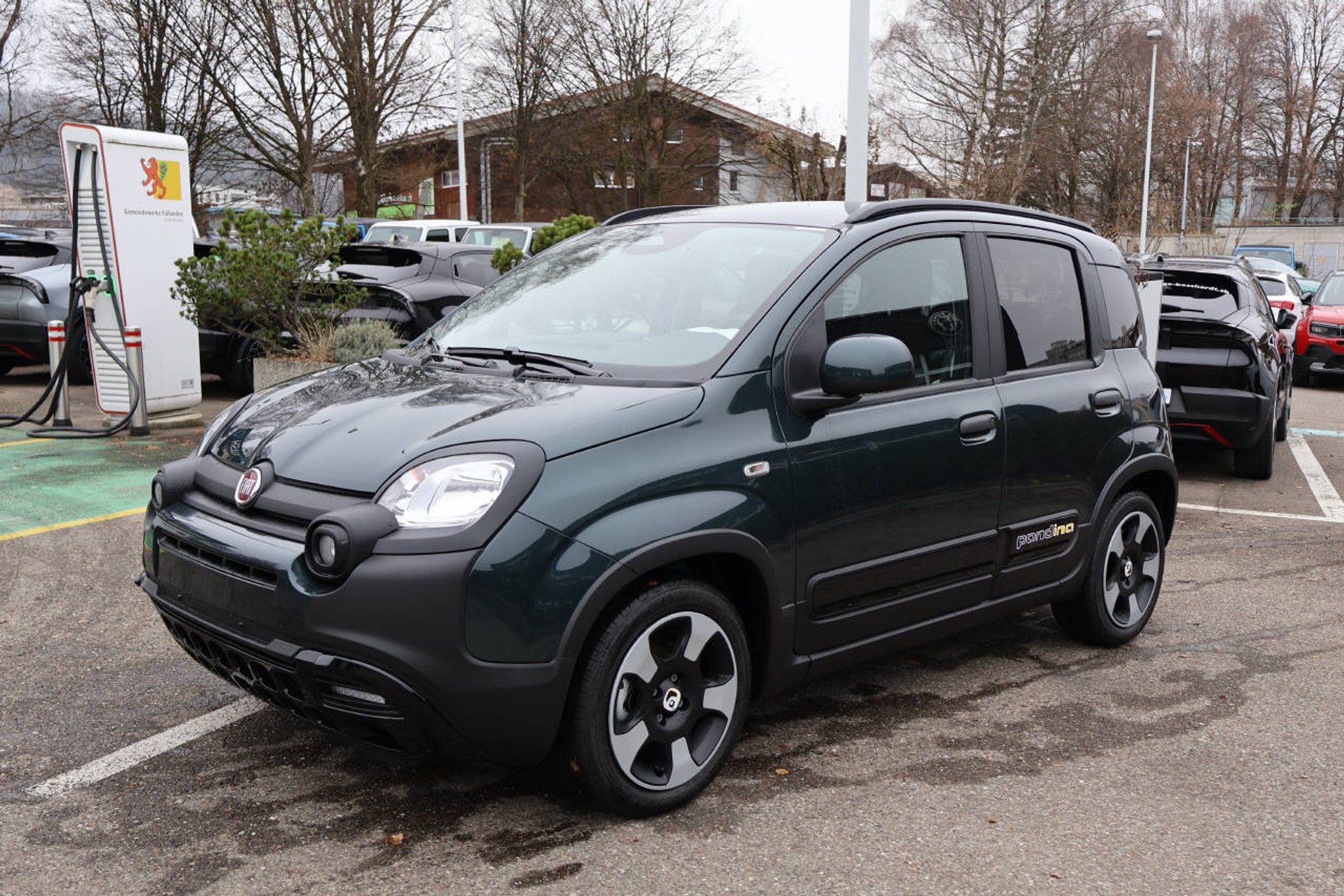 listing desktop thumbnail image 6