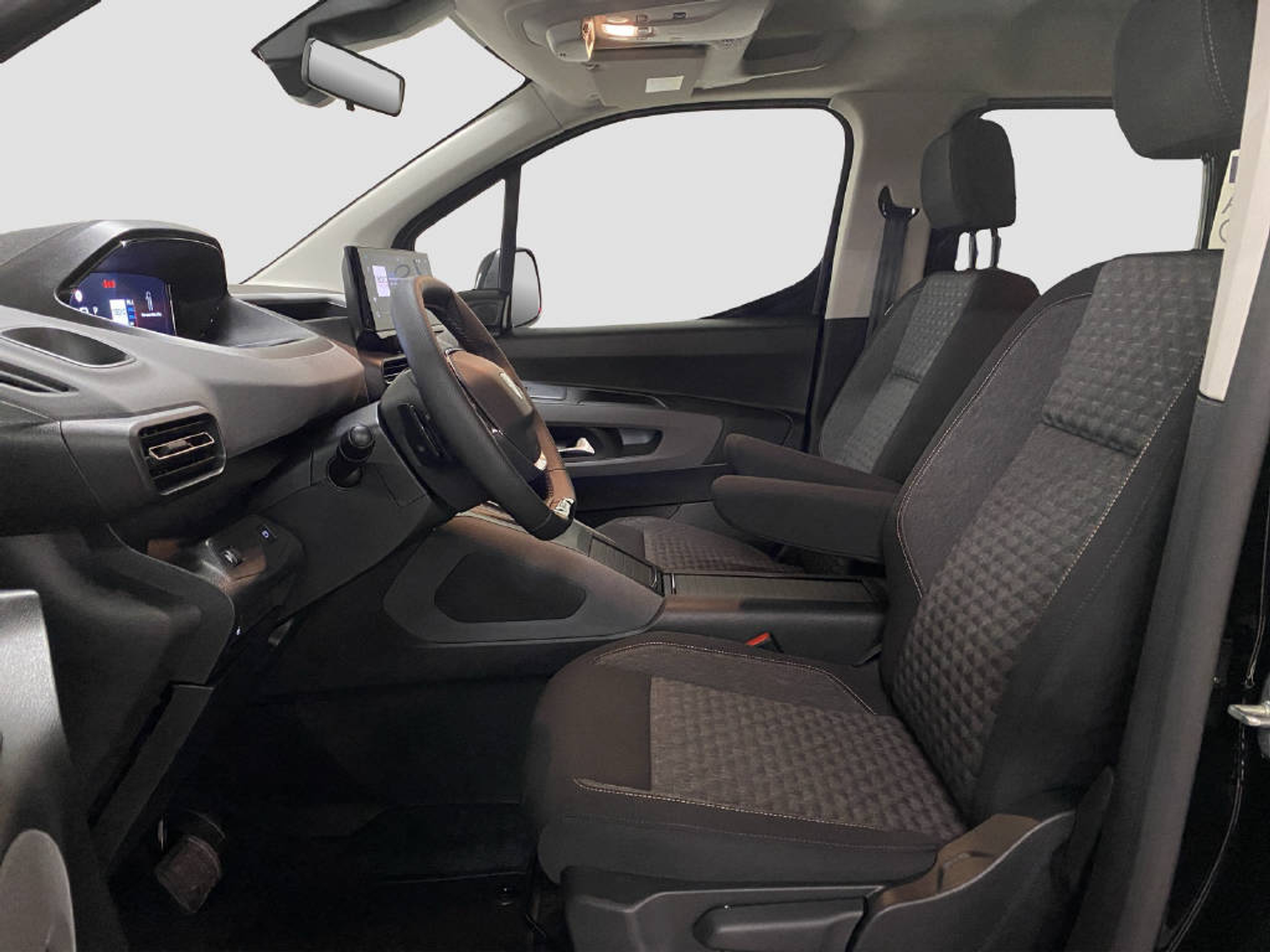 listing desktop thumbnail image 5