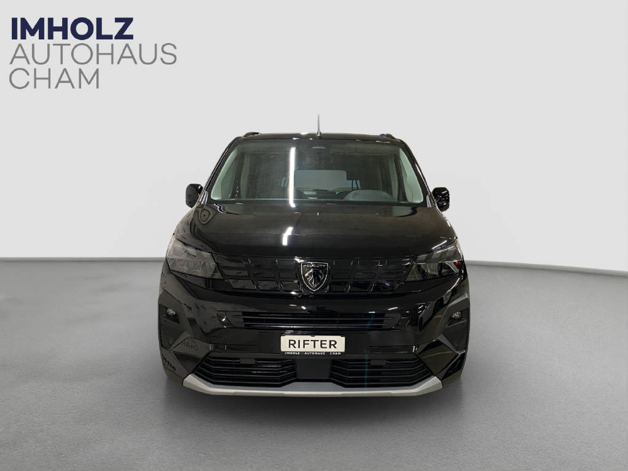 listing desktop thumbnail image 4