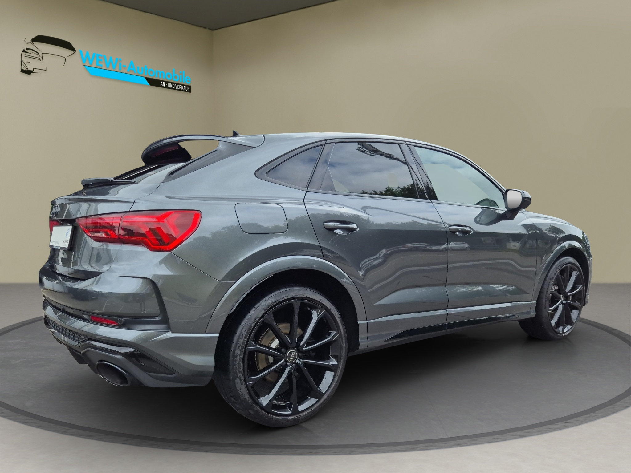 listing desktop thumbnail image 2