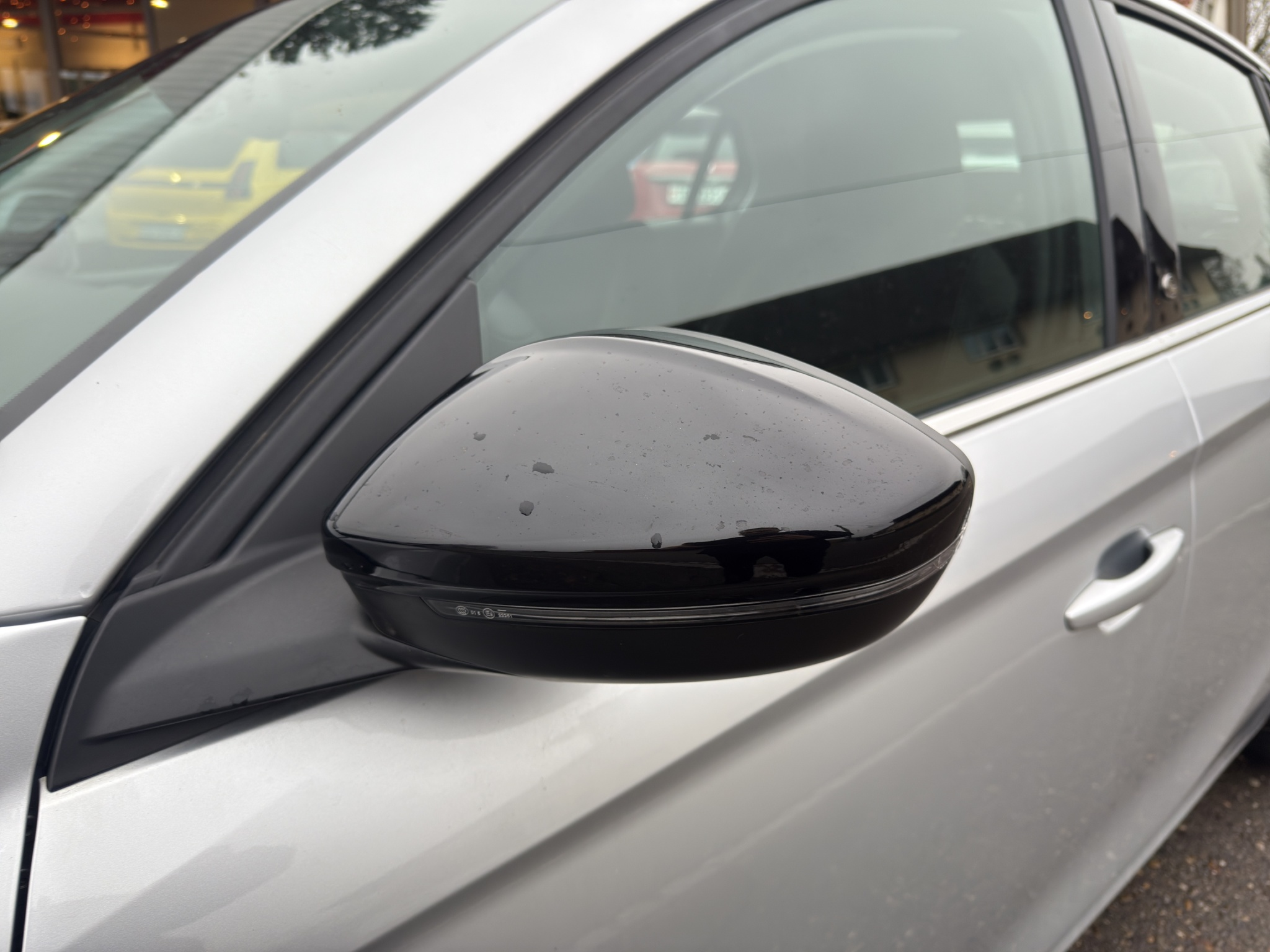 listing desktop thumbnail image 20