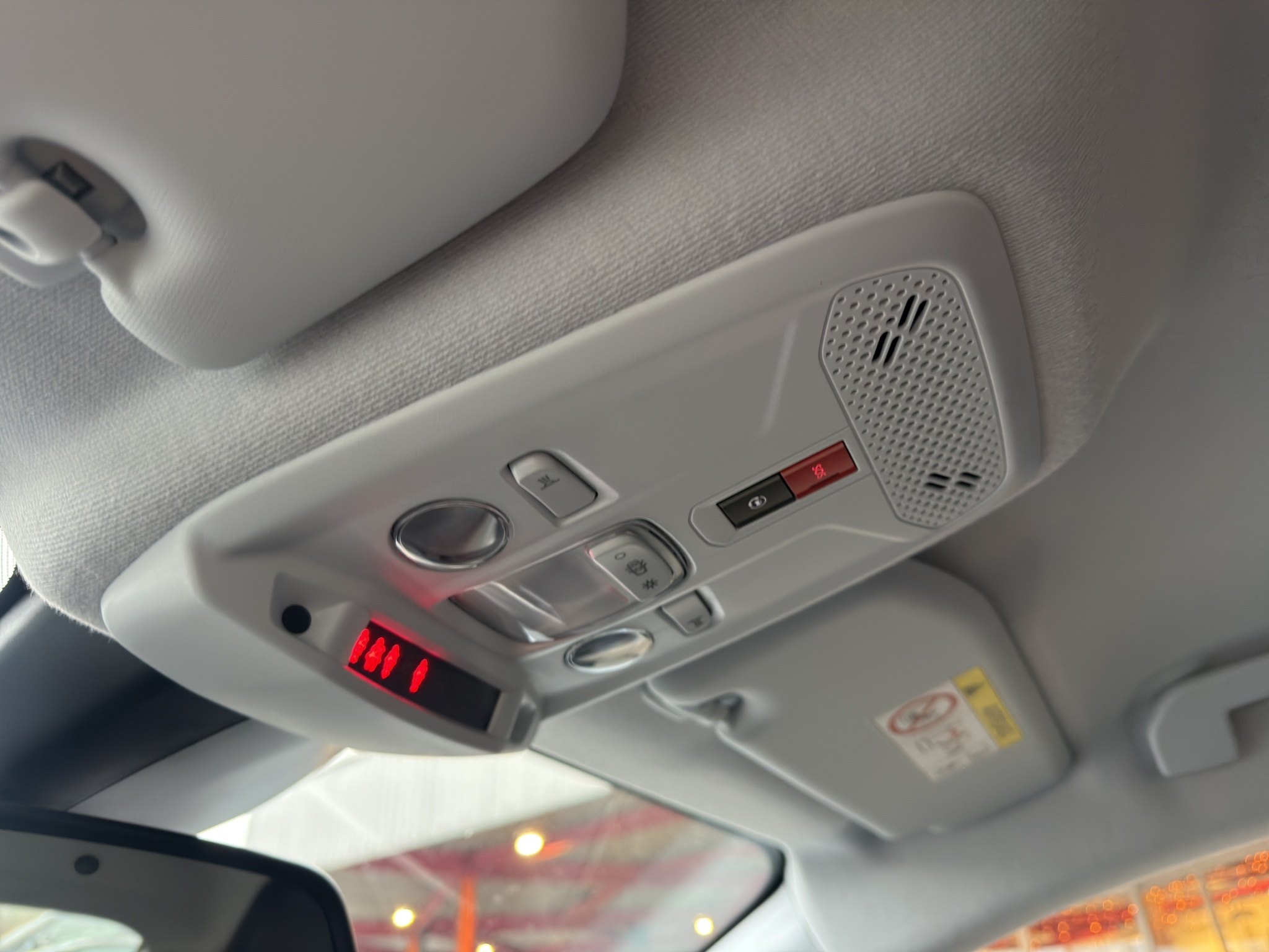 listing desktop thumbnail image 25