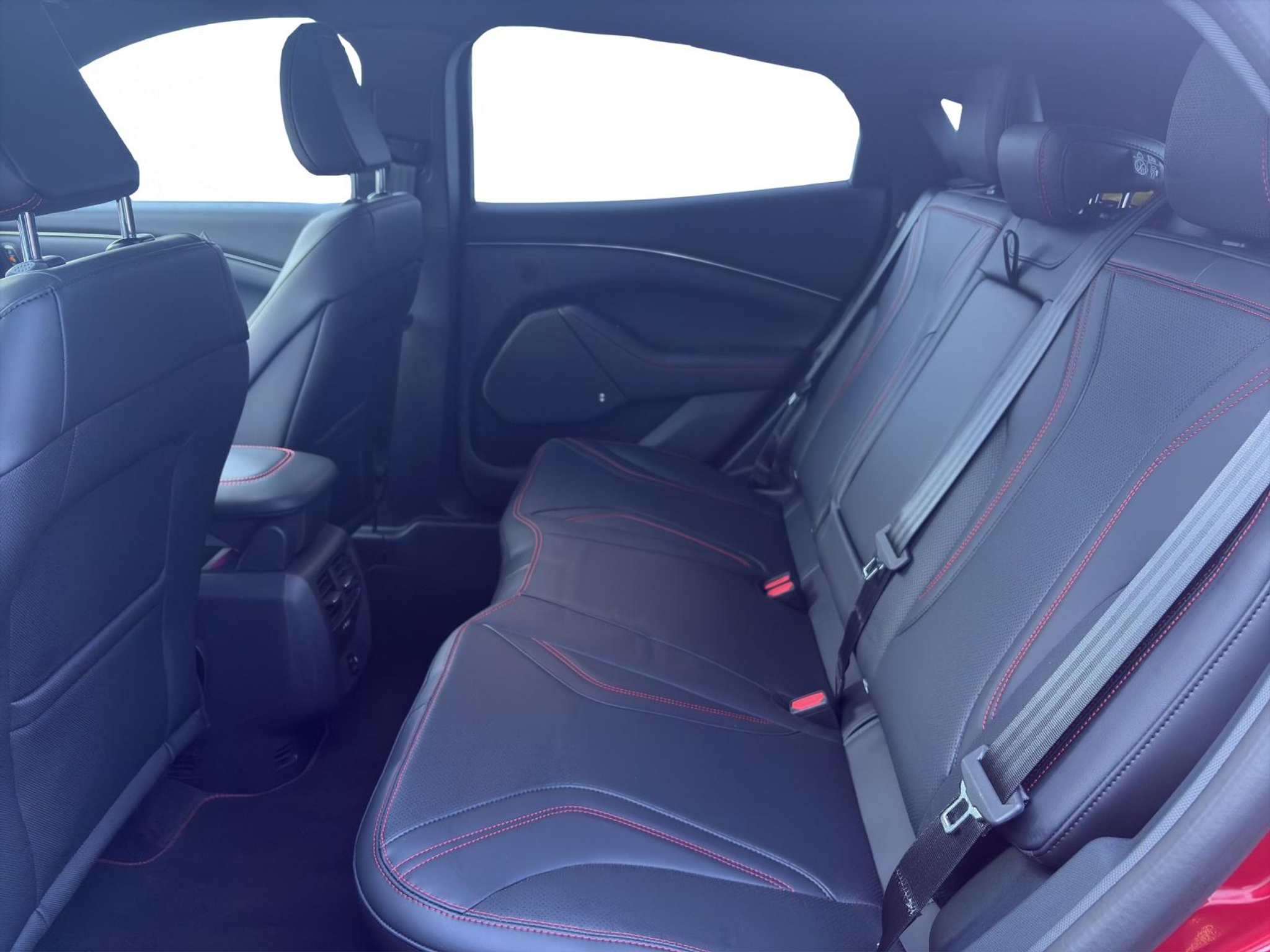 listing desktop thumbnail image 14