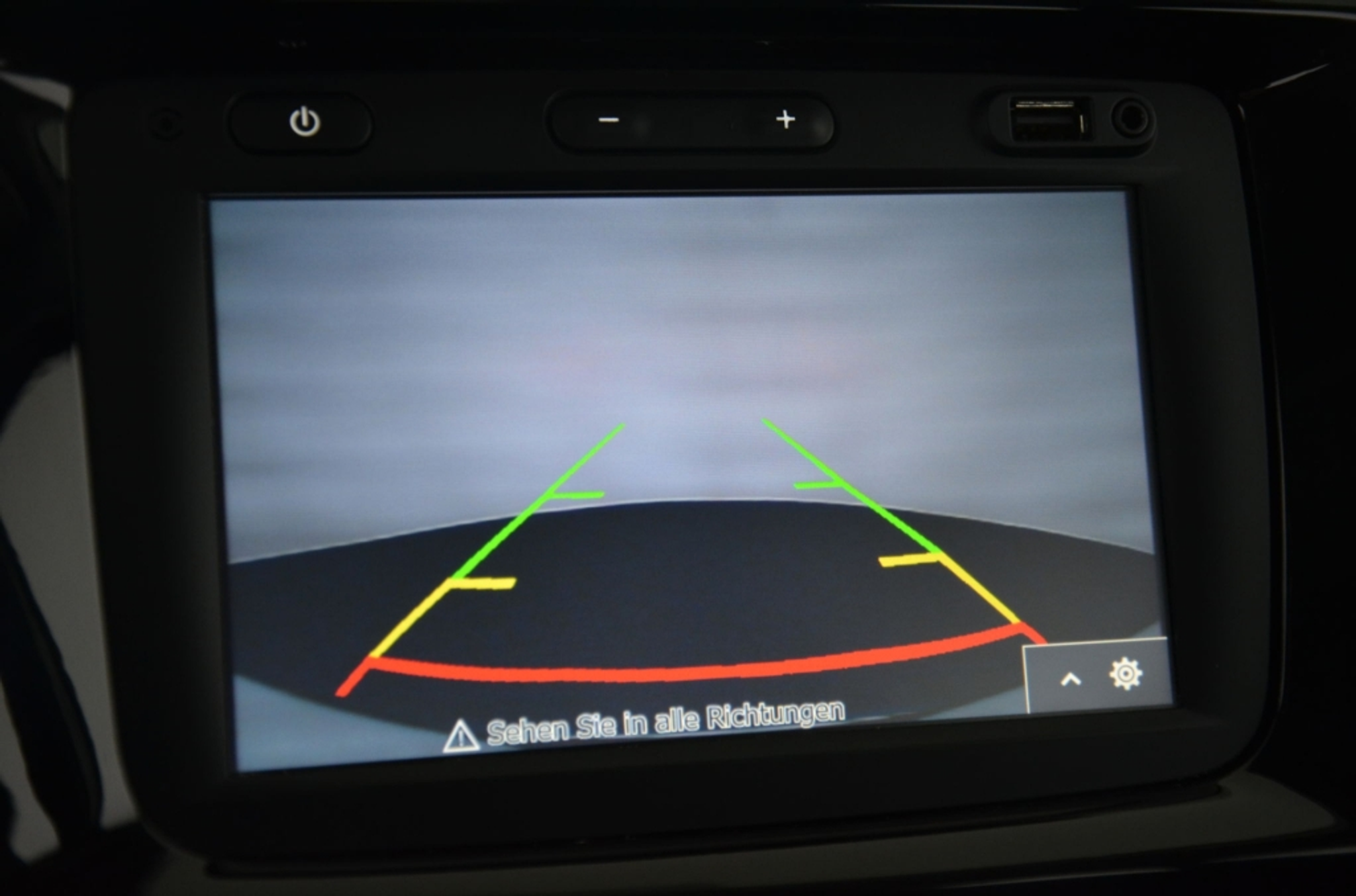 listing desktop thumbnail image 15