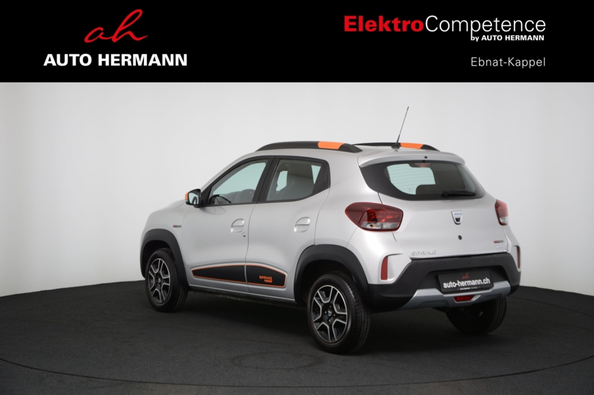 listing desktop thumbnail image 4