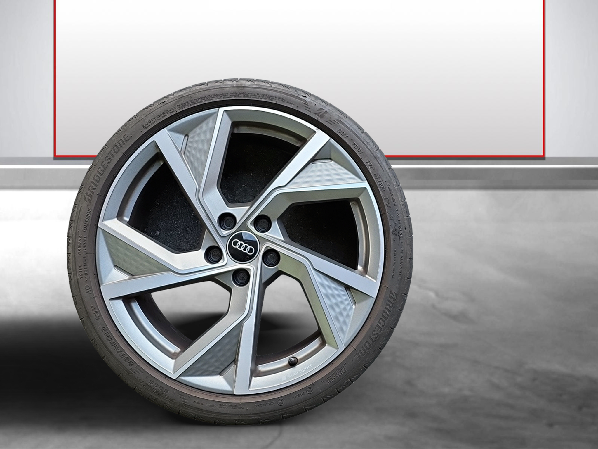 listing desktop thumbnail image 14