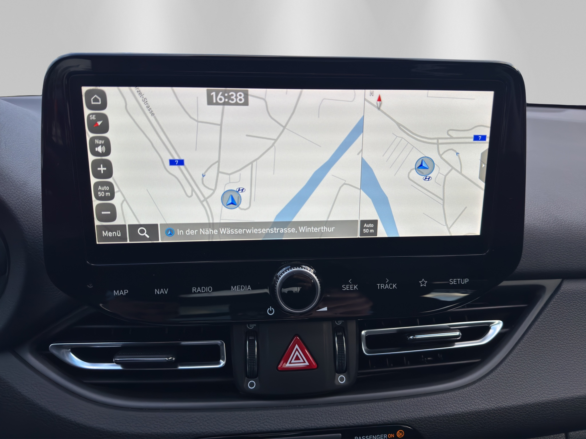 listing desktop thumbnail image 16