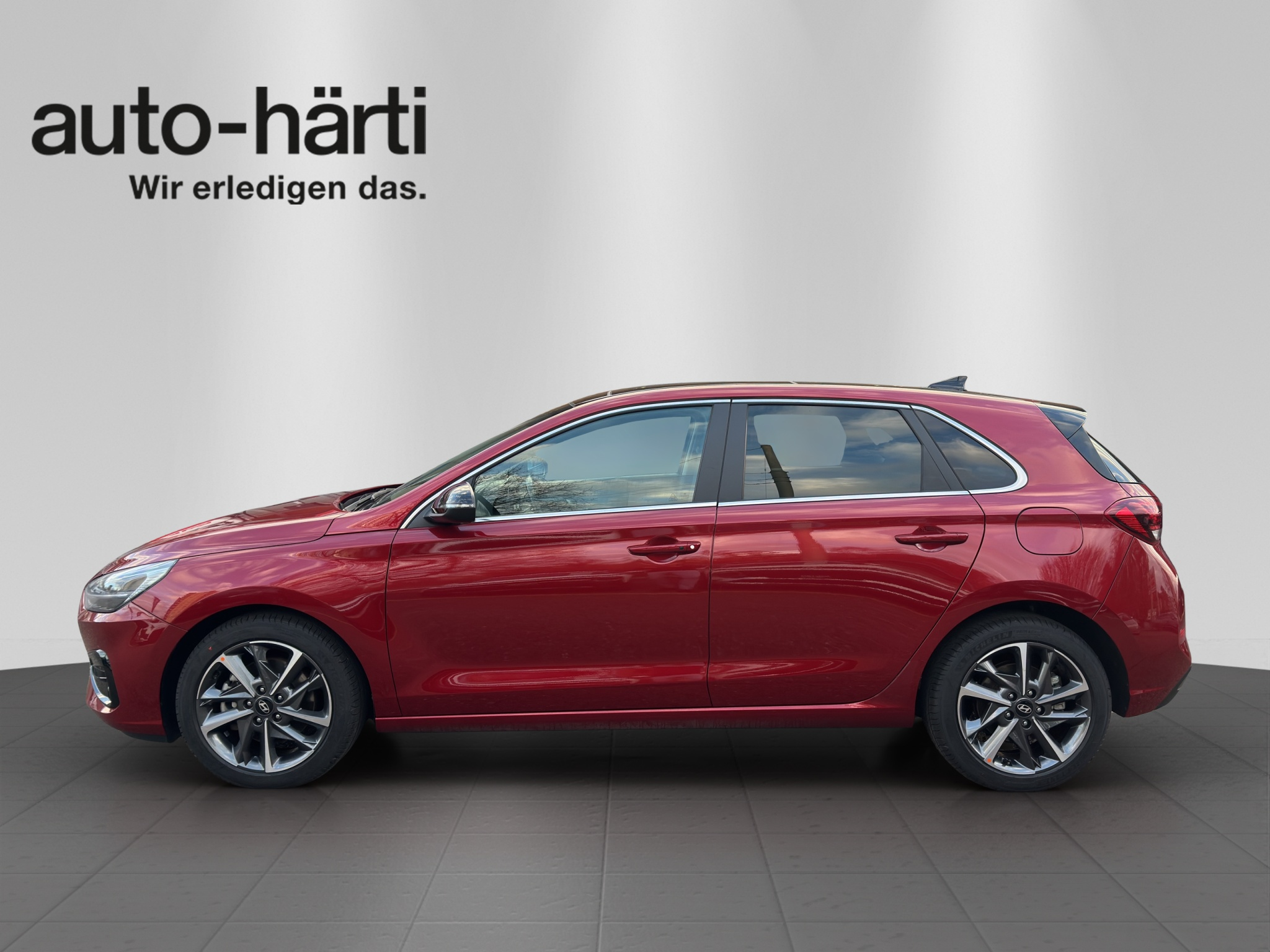 listing desktop thumbnail image 1