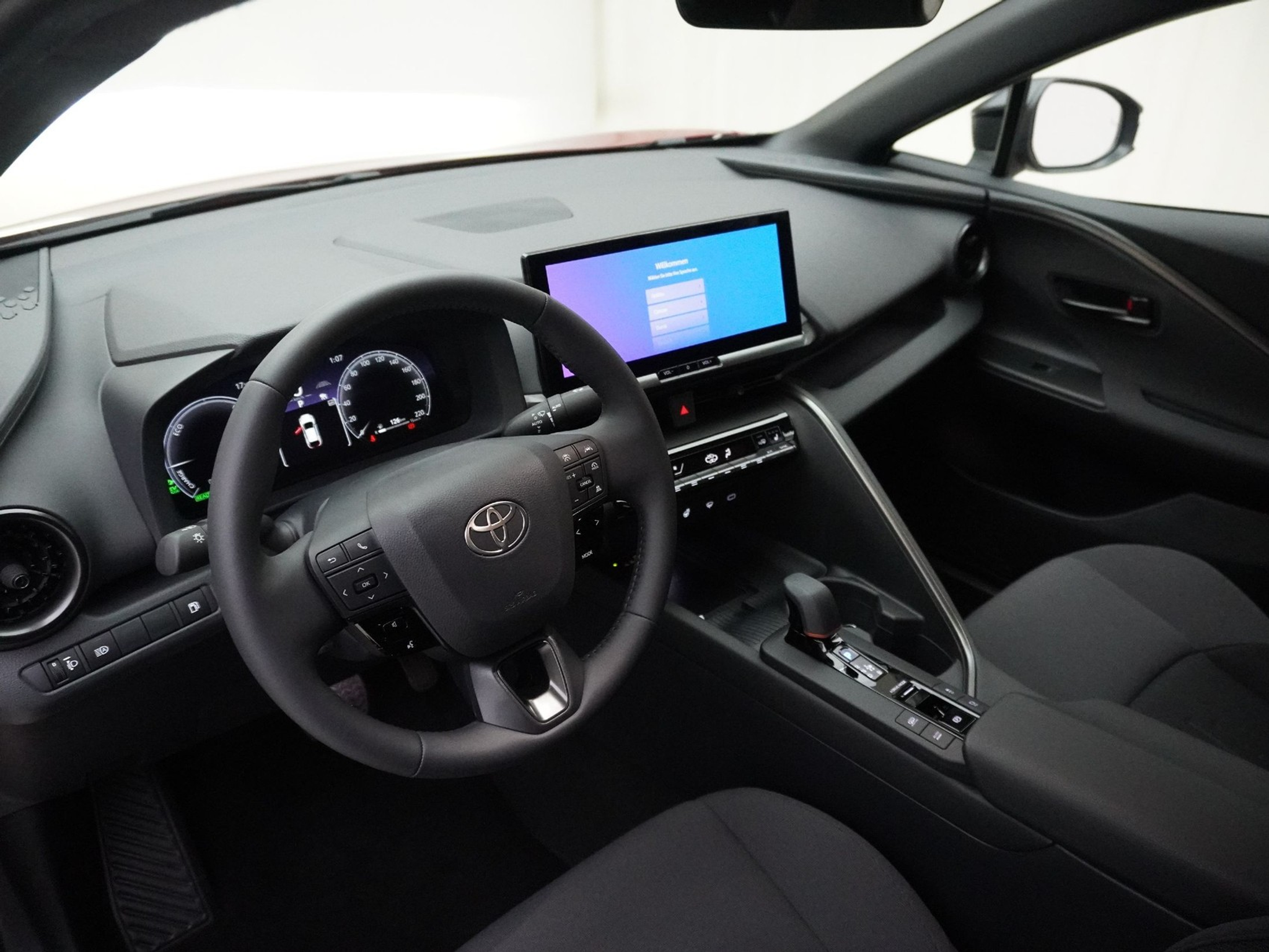 listing desktop thumbnail image 6