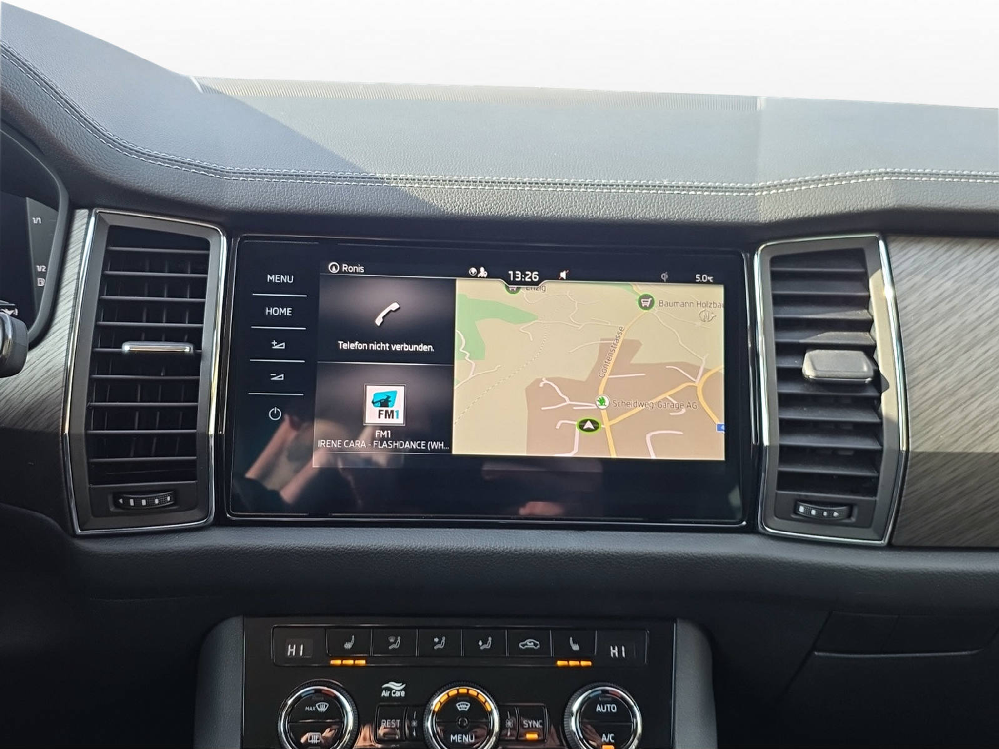 listing desktop thumbnail image 8