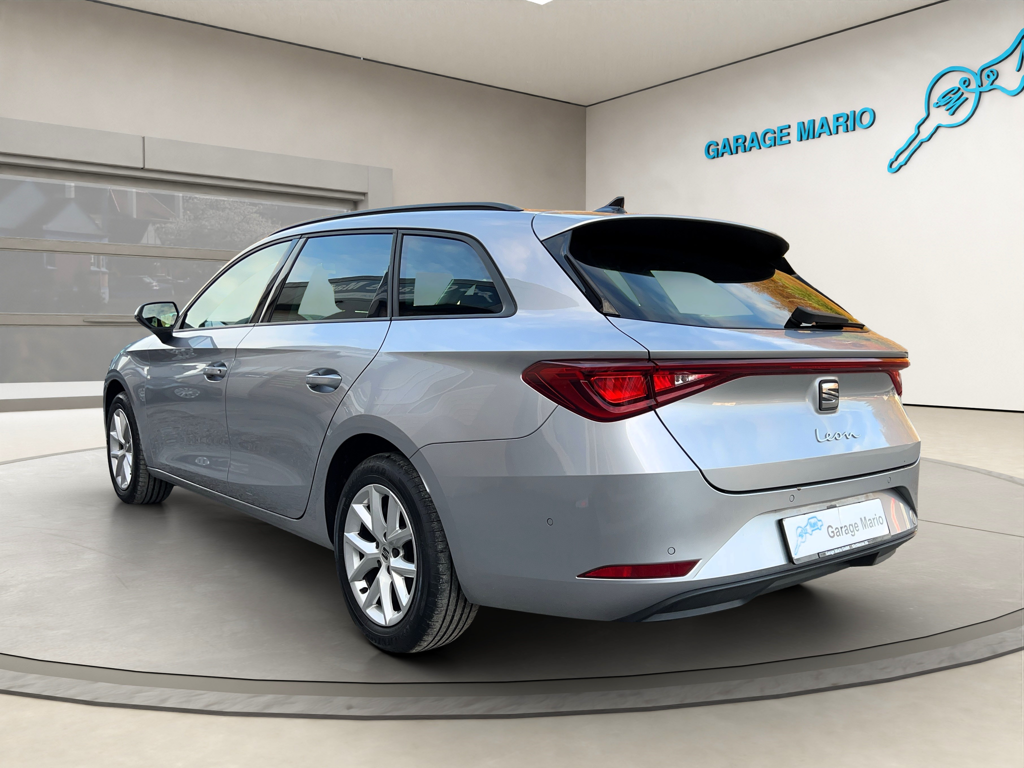 listing desktop thumbnail image 6