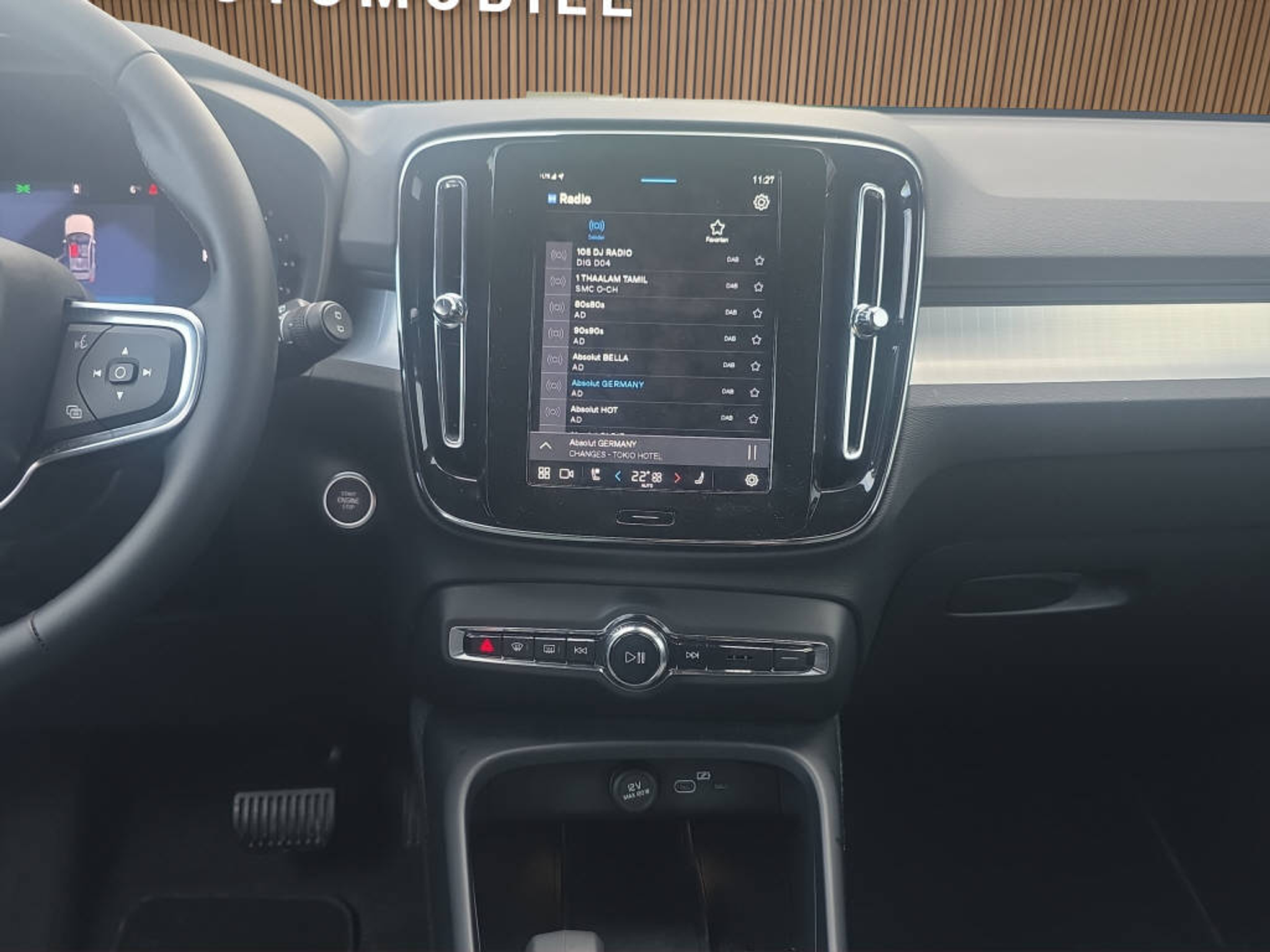 listing desktop thumbnail image 20