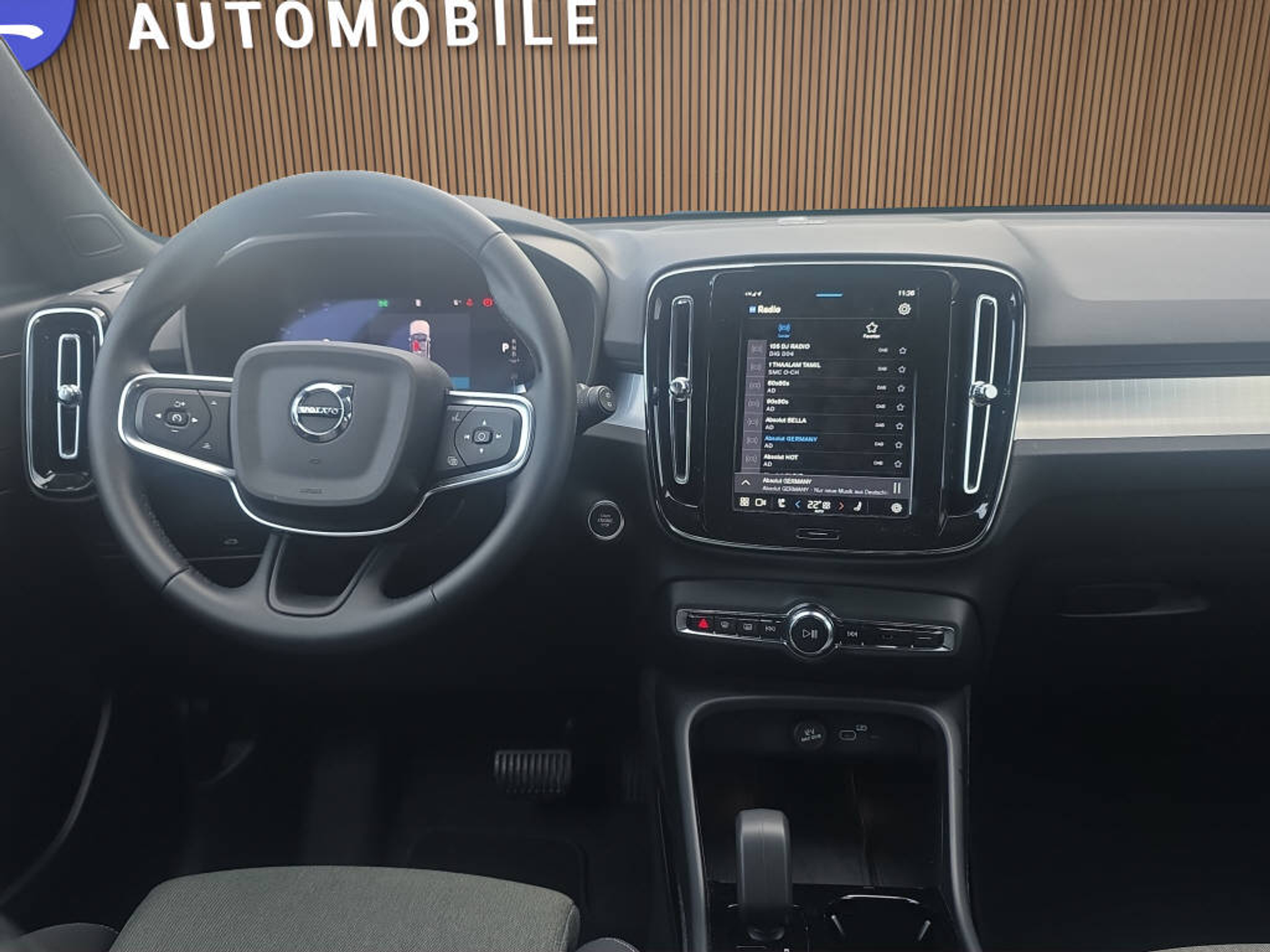 listing desktop thumbnail image 17