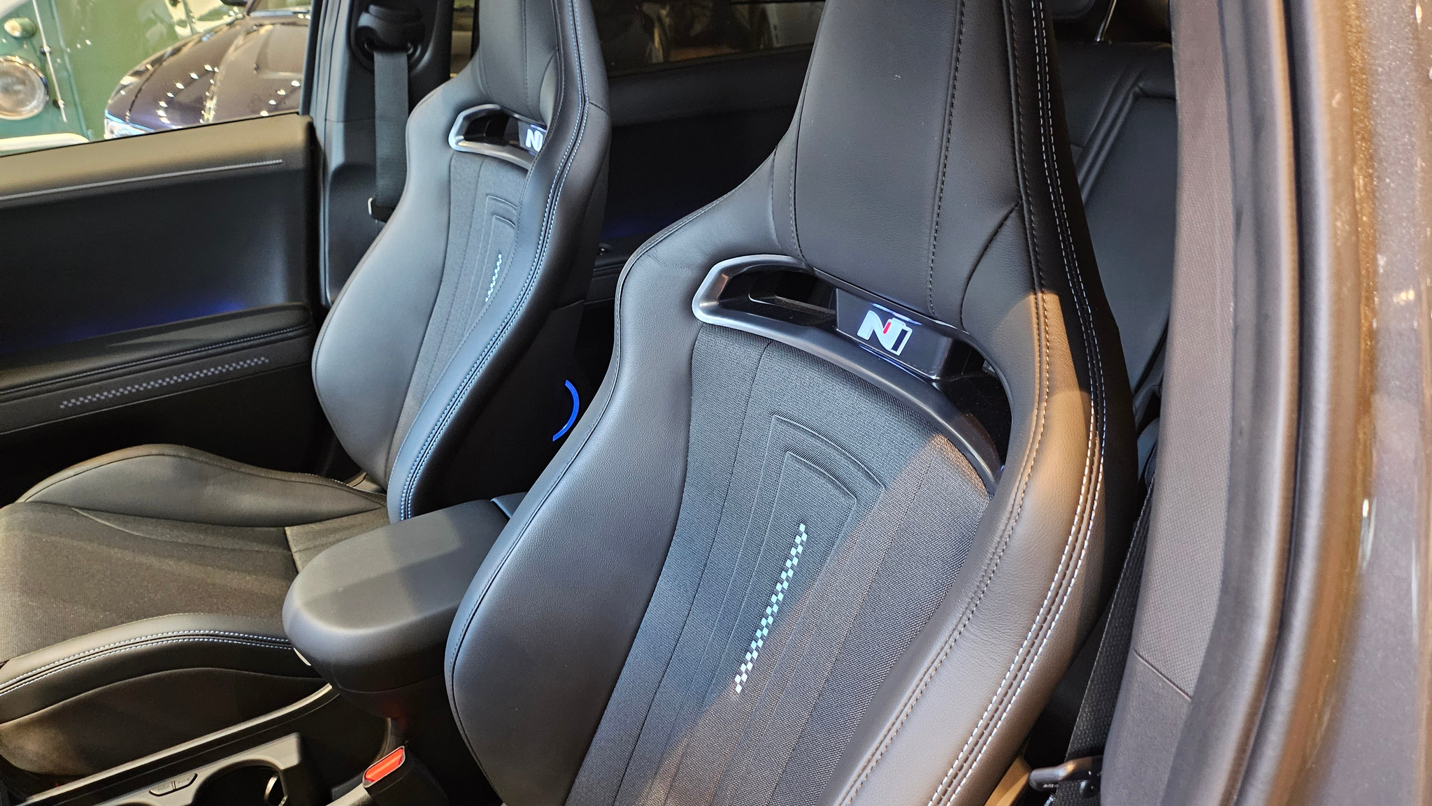 listing desktop thumbnail image 26