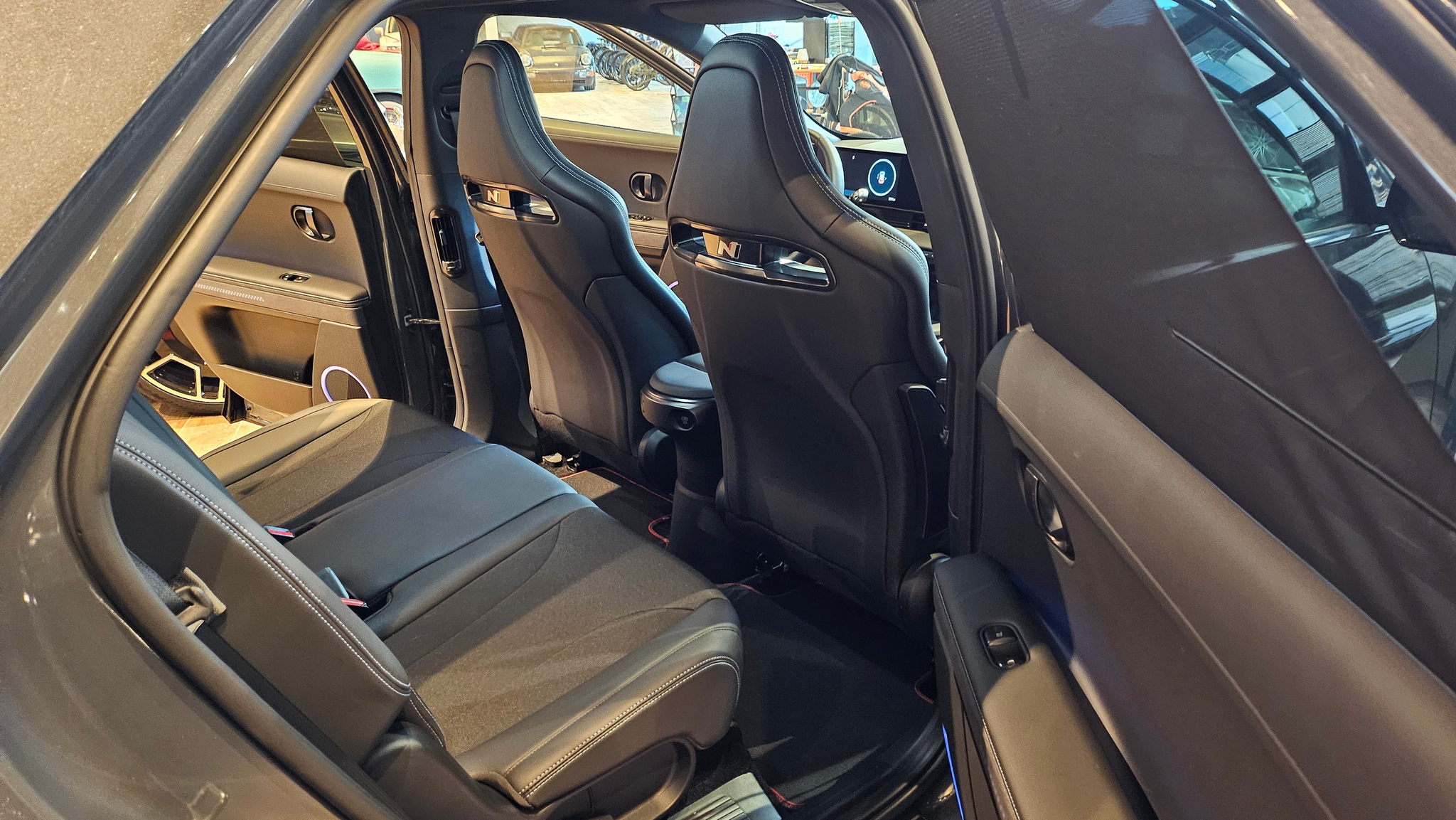 listing desktop thumbnail image 20