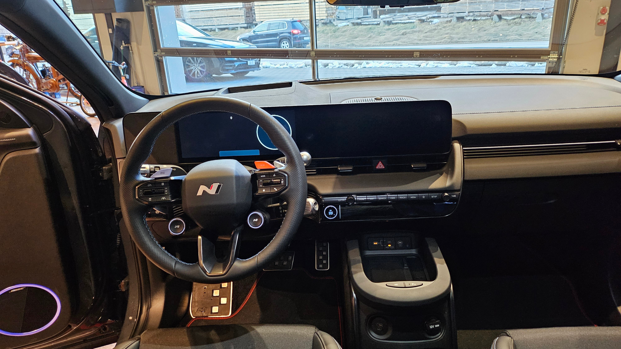 listing desktop thumbnail image 29