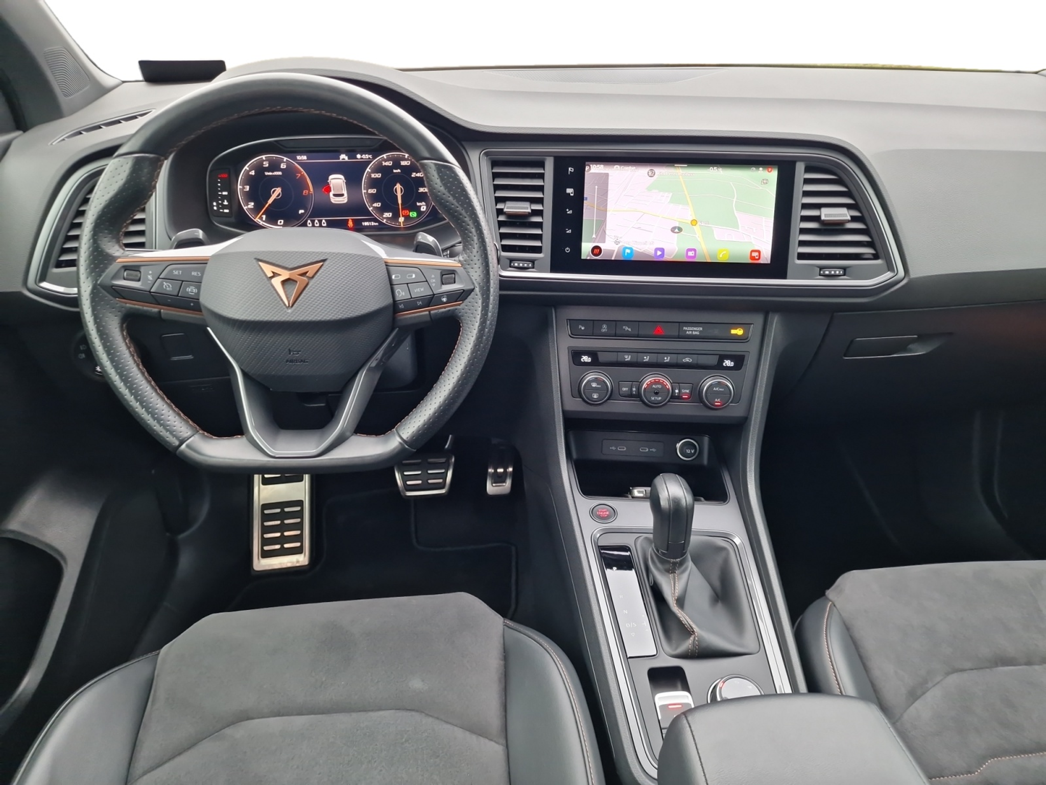 listing desktop thumbnail image 9