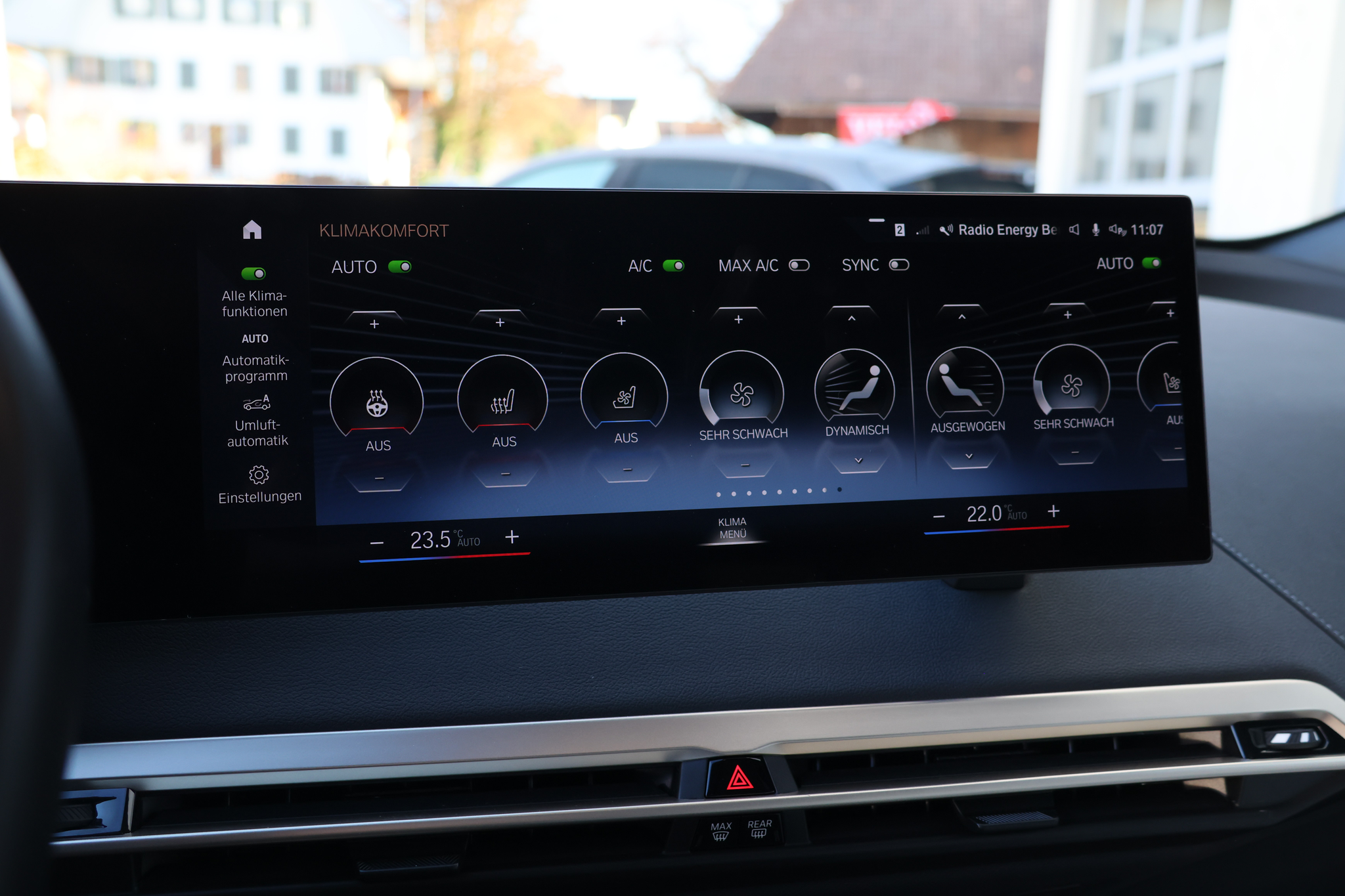 listing desktop thumbnail image 29