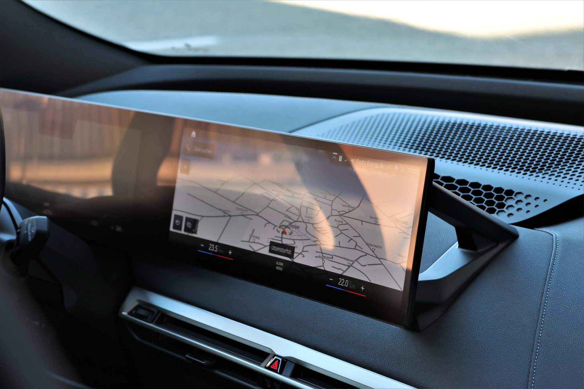 listing desktop thumbnail image 20