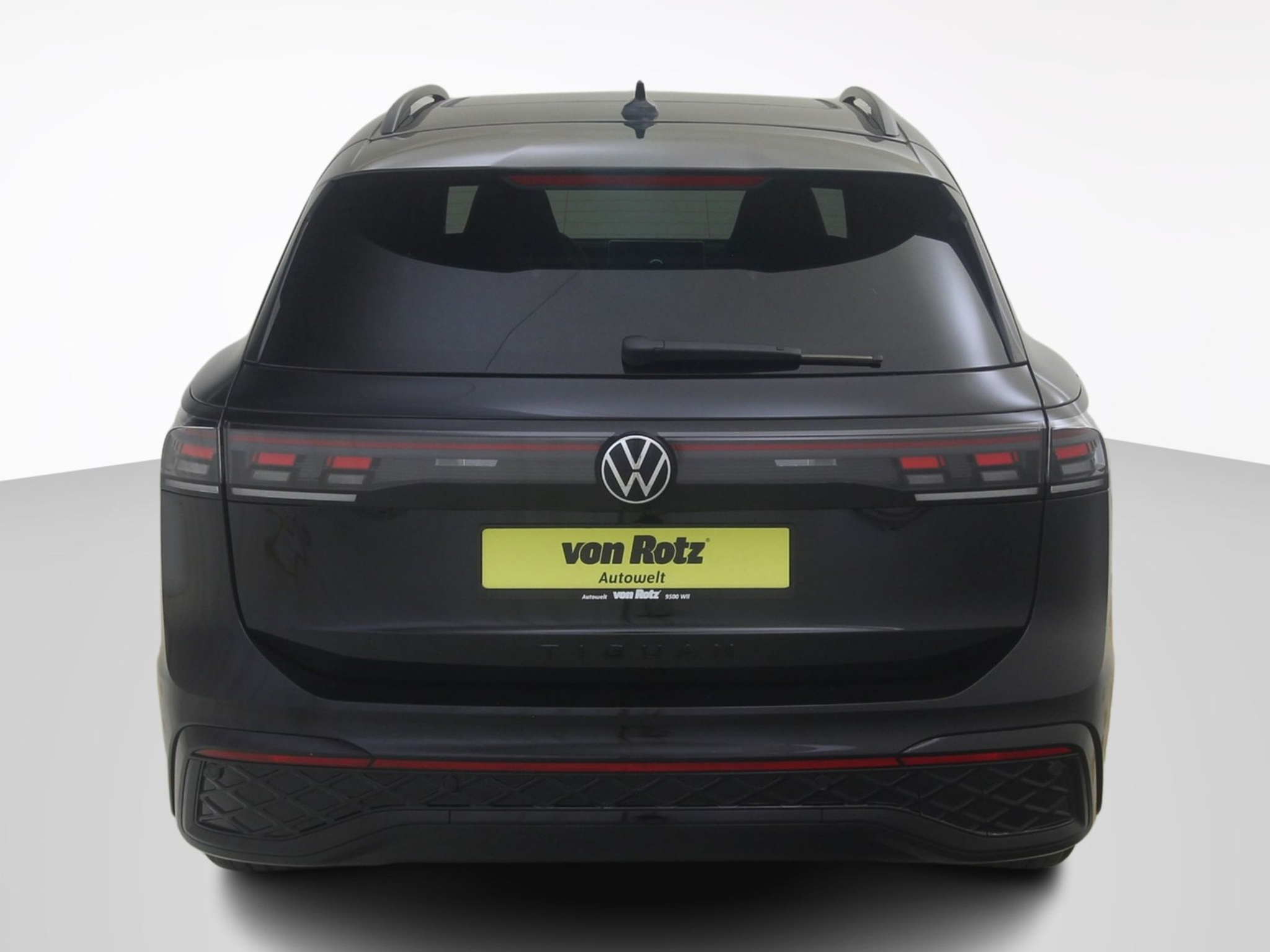 listing desktop thumbnail image 3