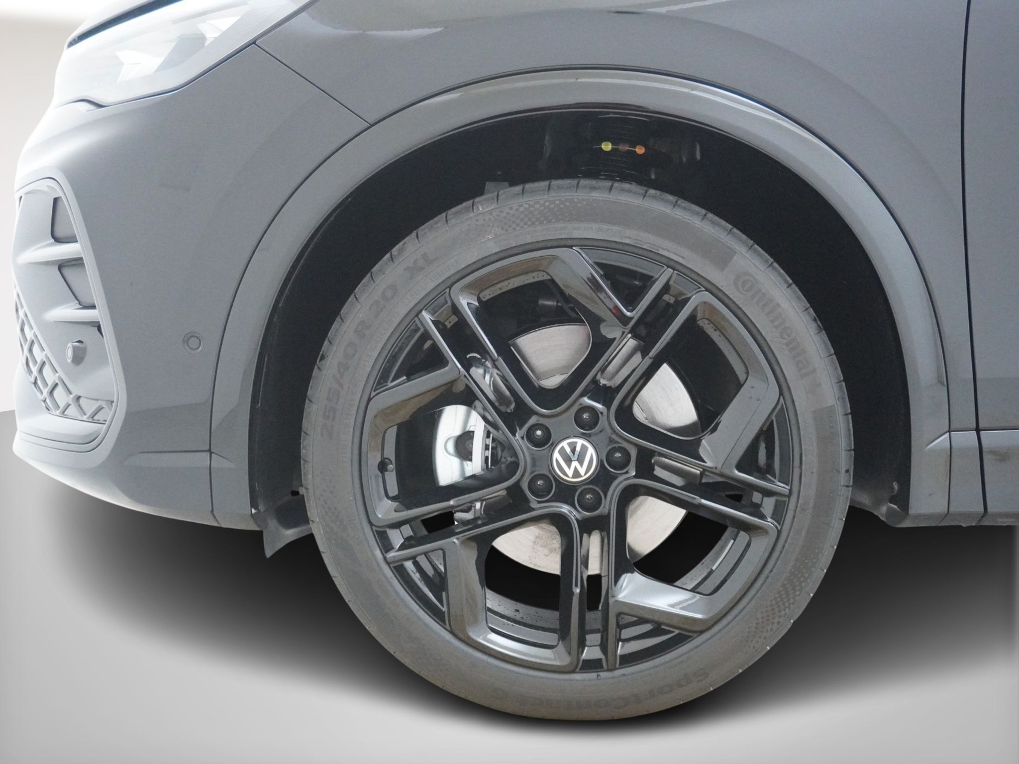 listing desktop thumbnail image 10