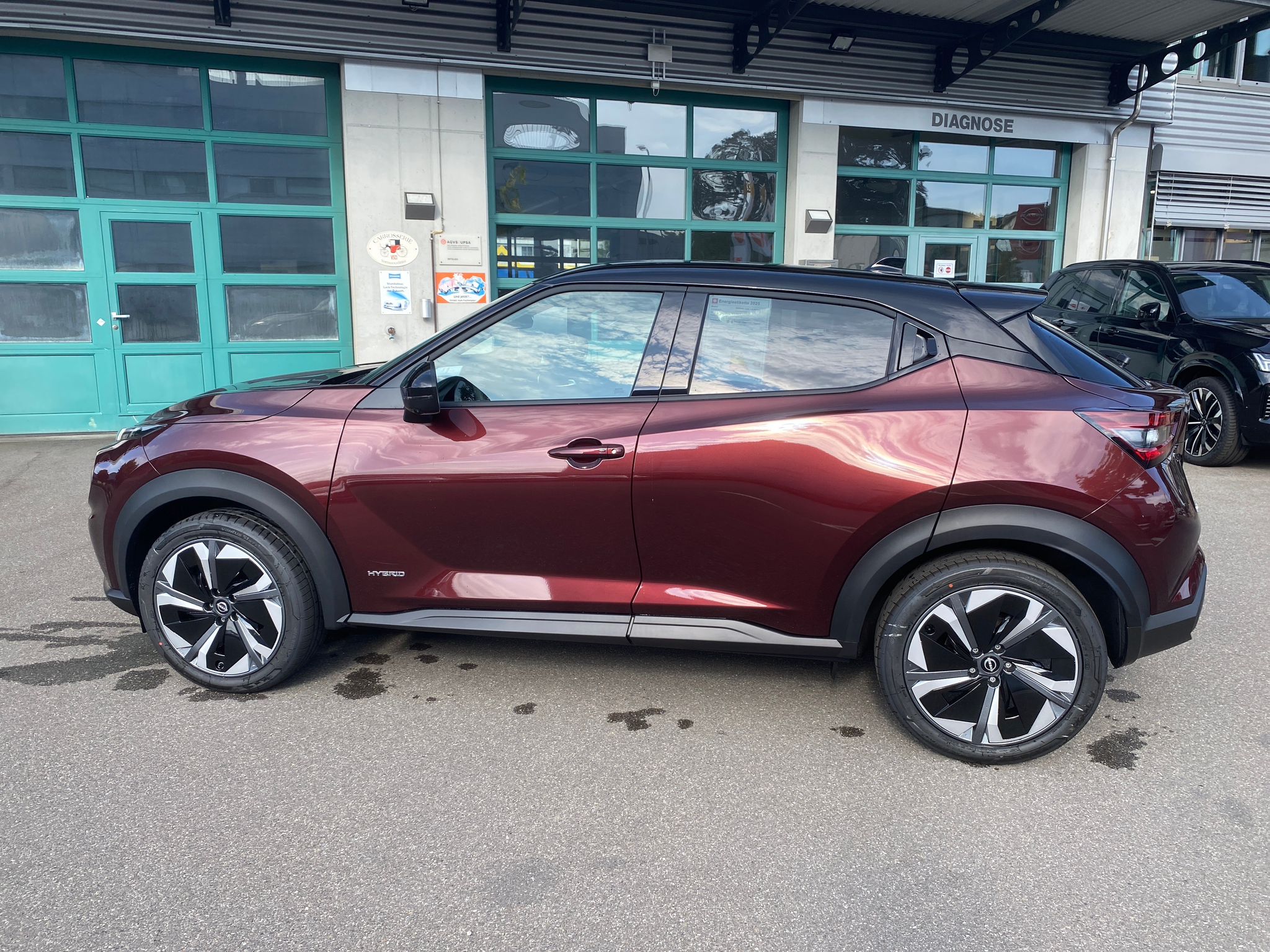 listing desktop thumbnail image 8