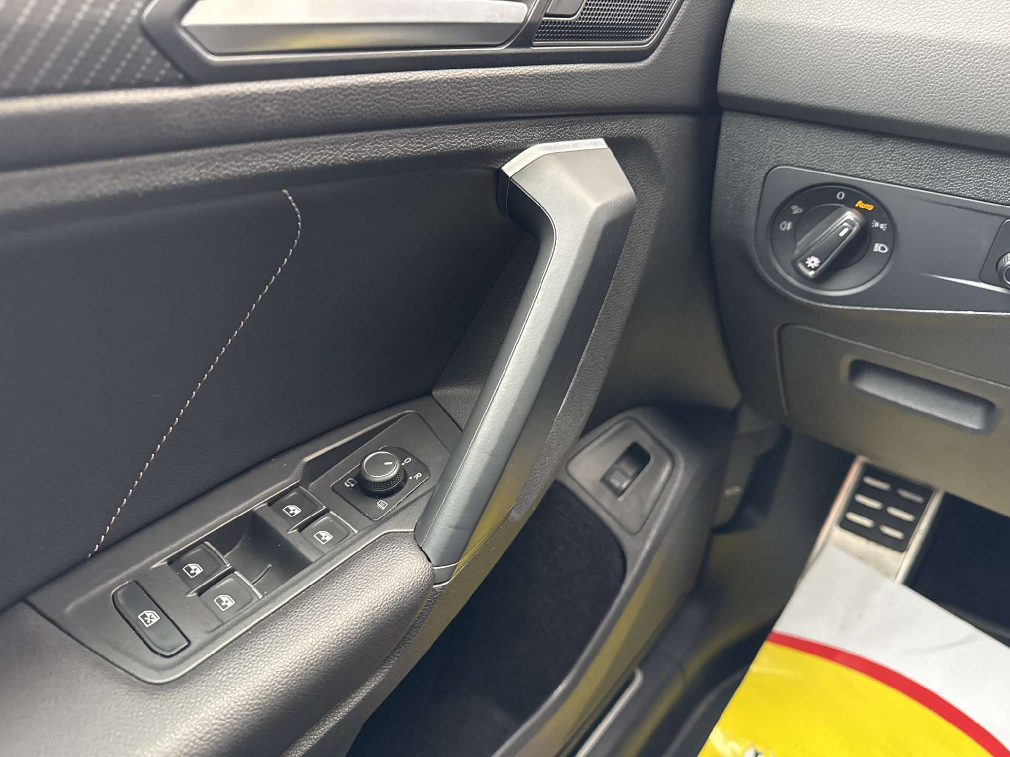 listing desktop thumbnail image 15