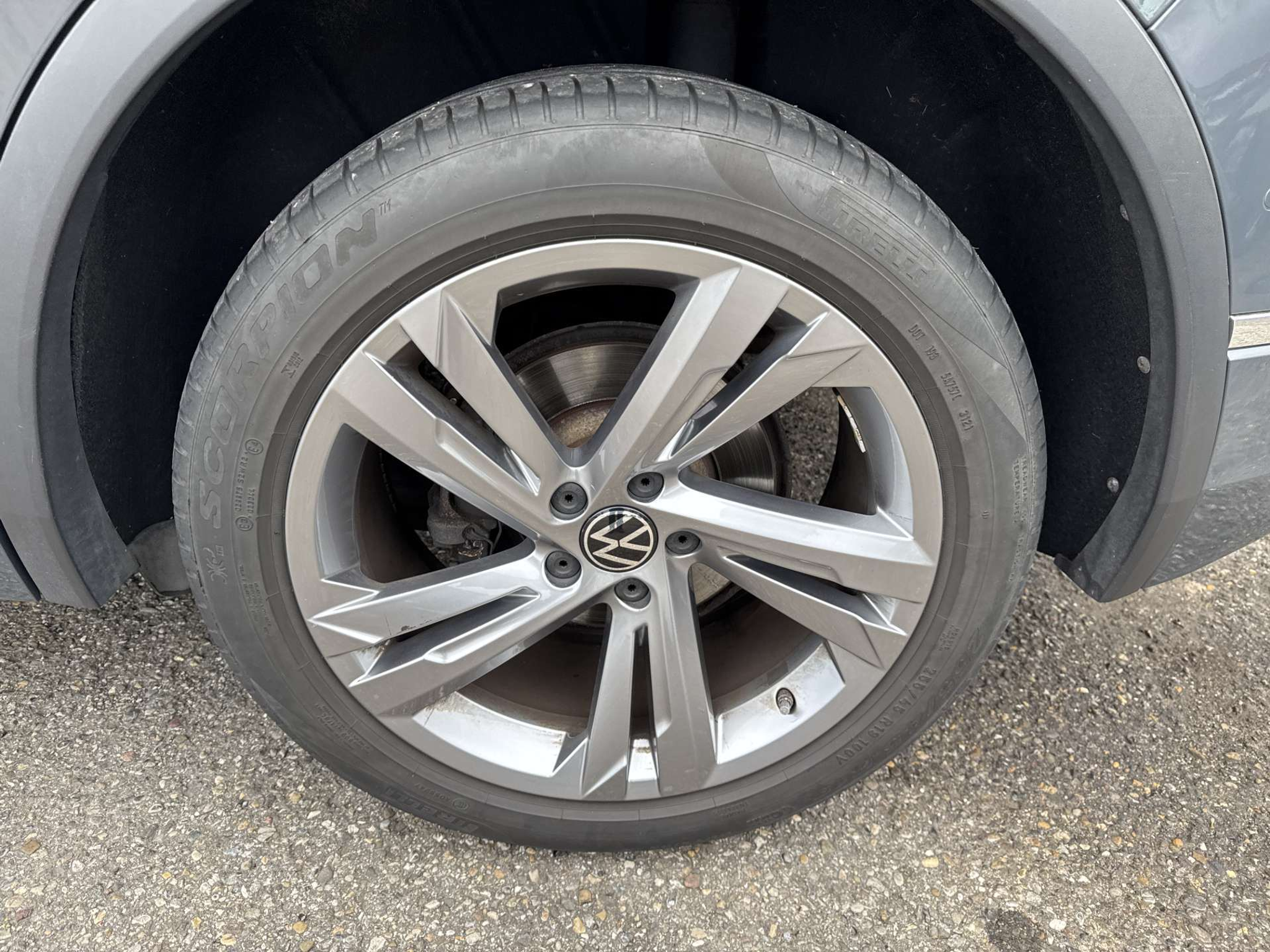 listing desktop thumbnail image 9